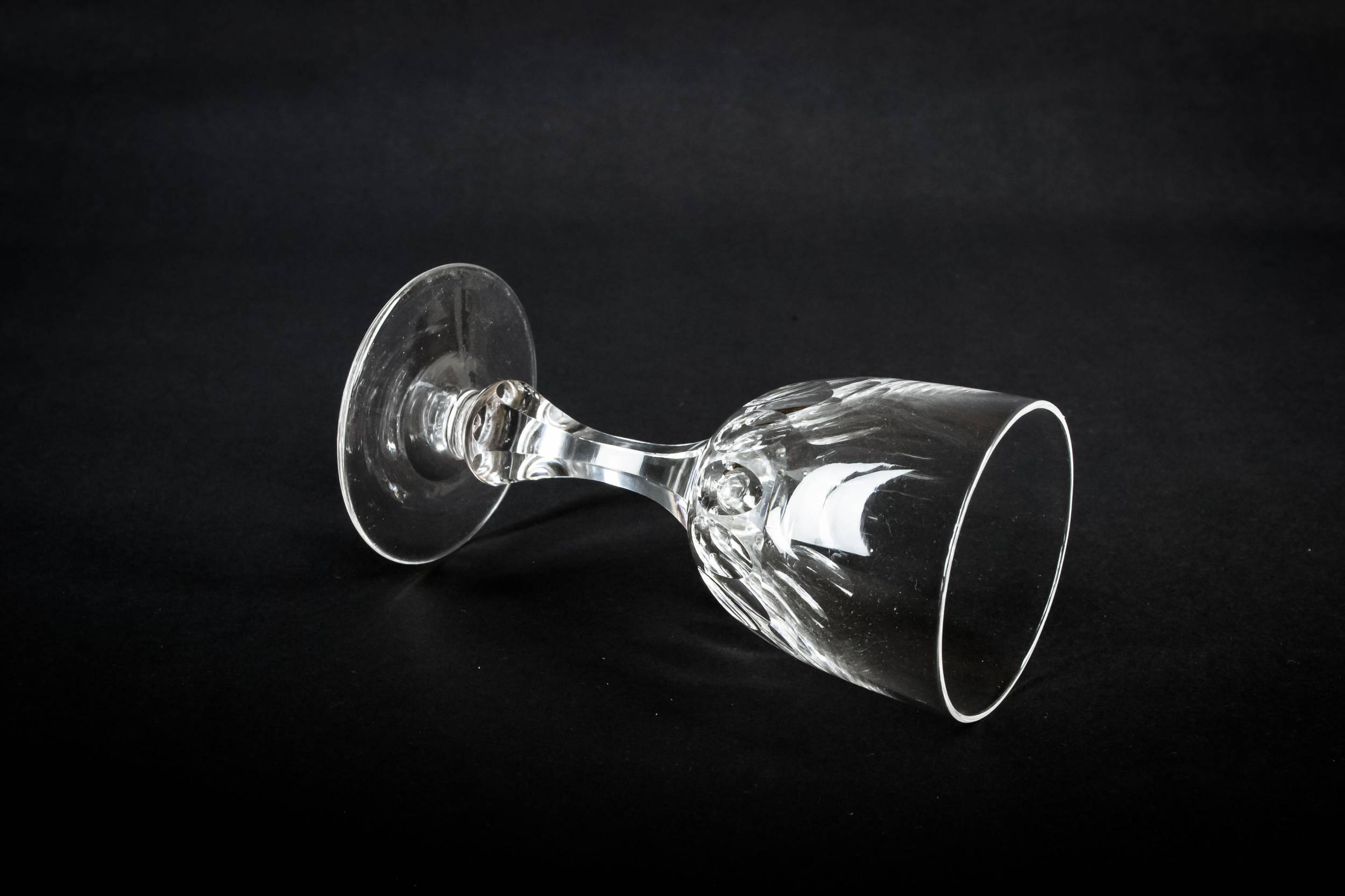 Clear Antique Panelled — 2 hexagonal port glasses 7