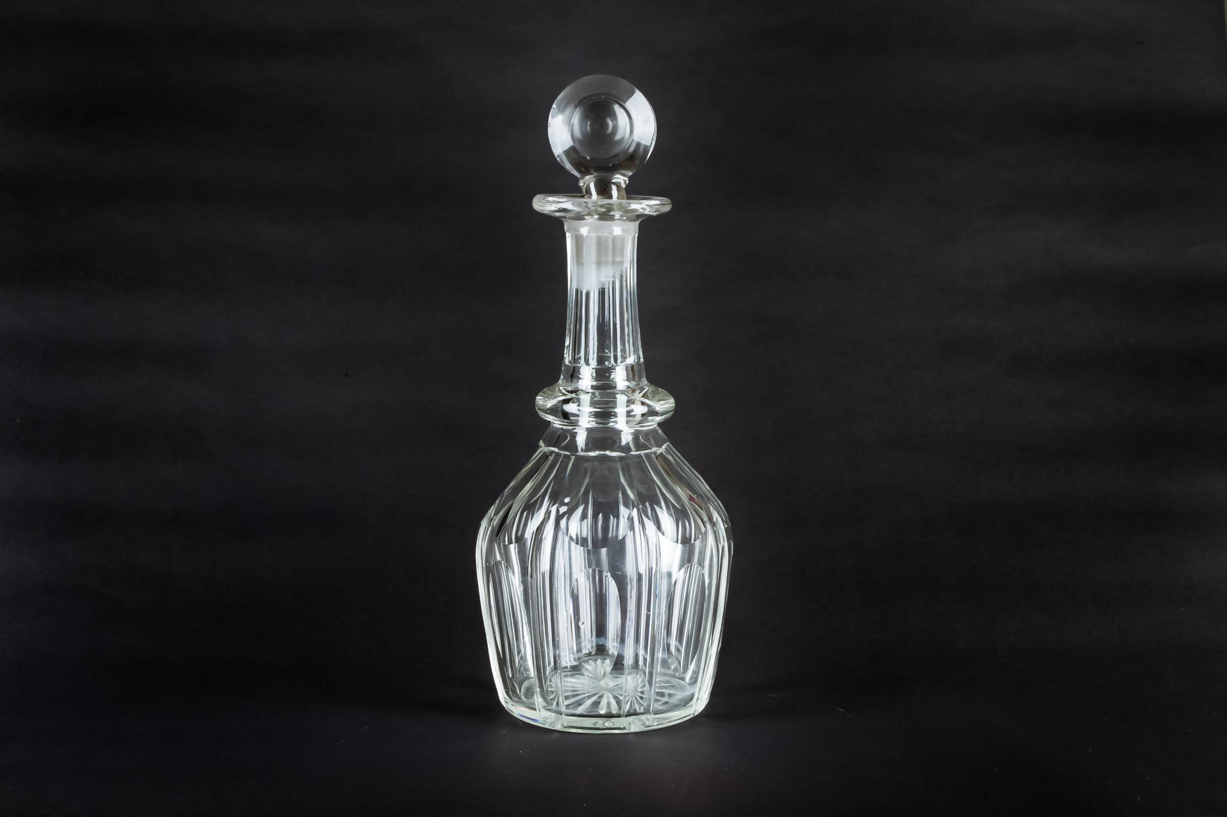 Antique Cut Glass — Bulls eye glass decanter