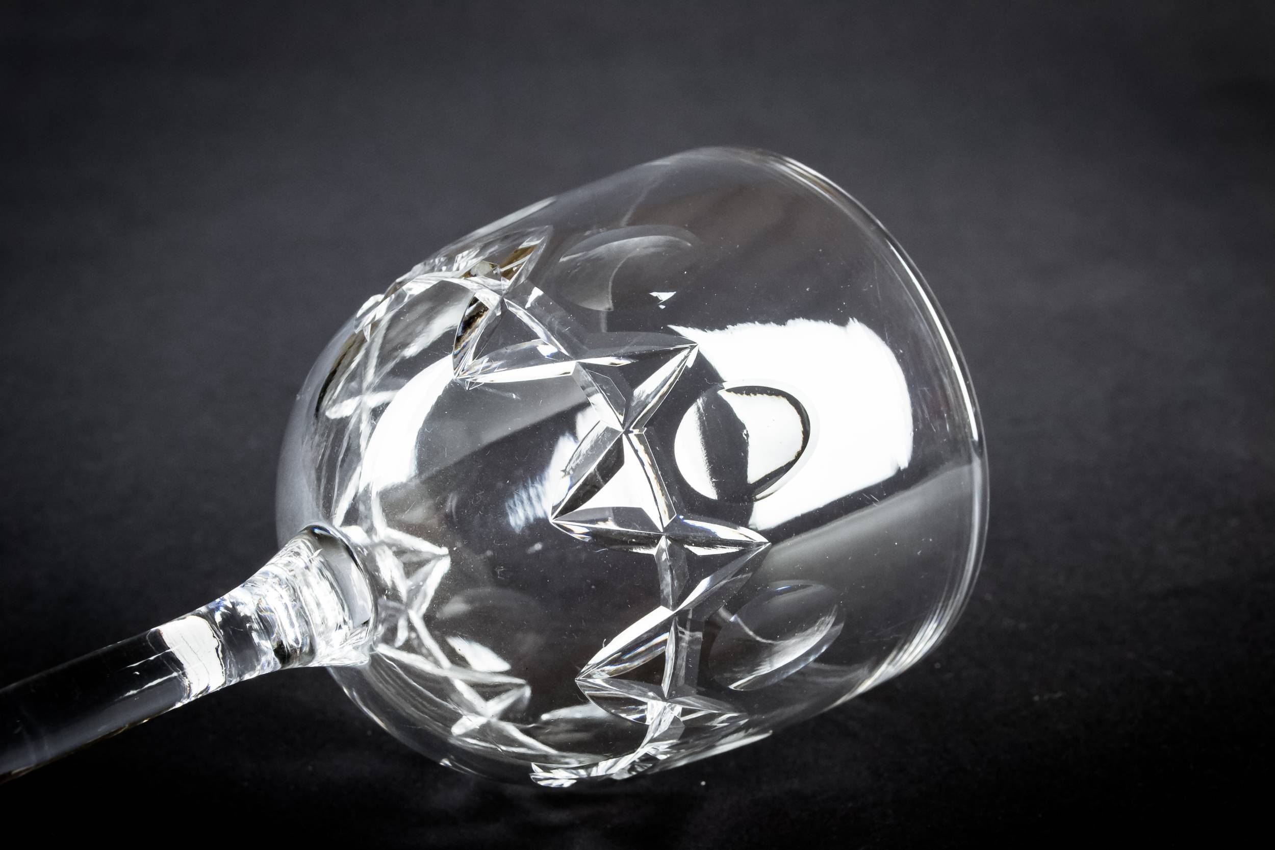 Clear Antique Panelled — Classical port glass 3