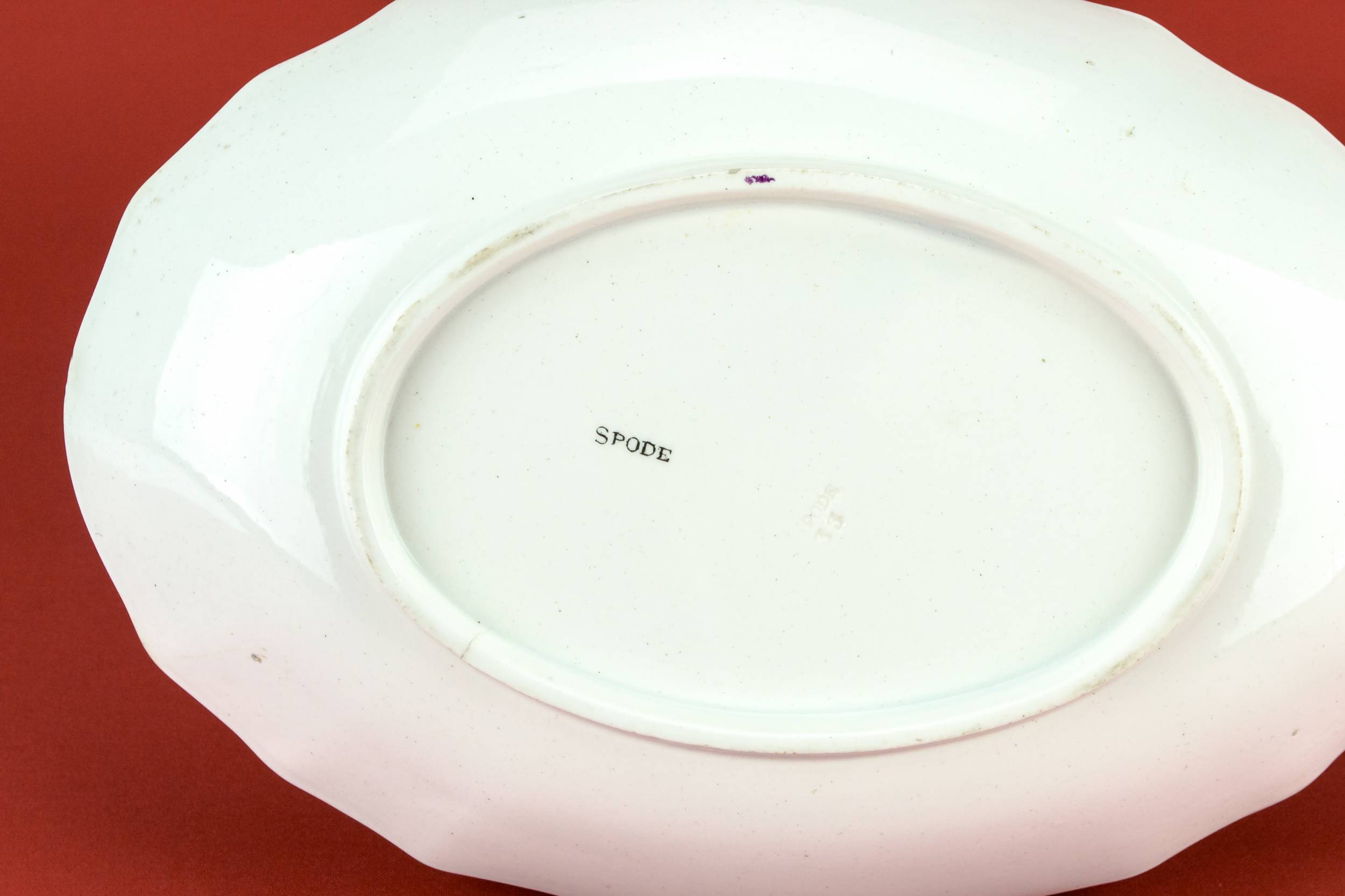 Opulent Chinoiserie Floral — Oval serving bowl by Spode 3