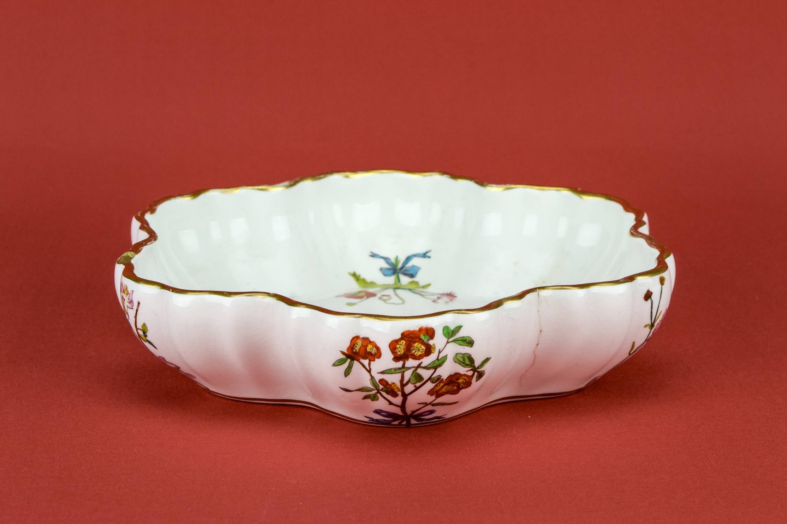 Painted Strawberry Bowl — Elegant serving bowl 2