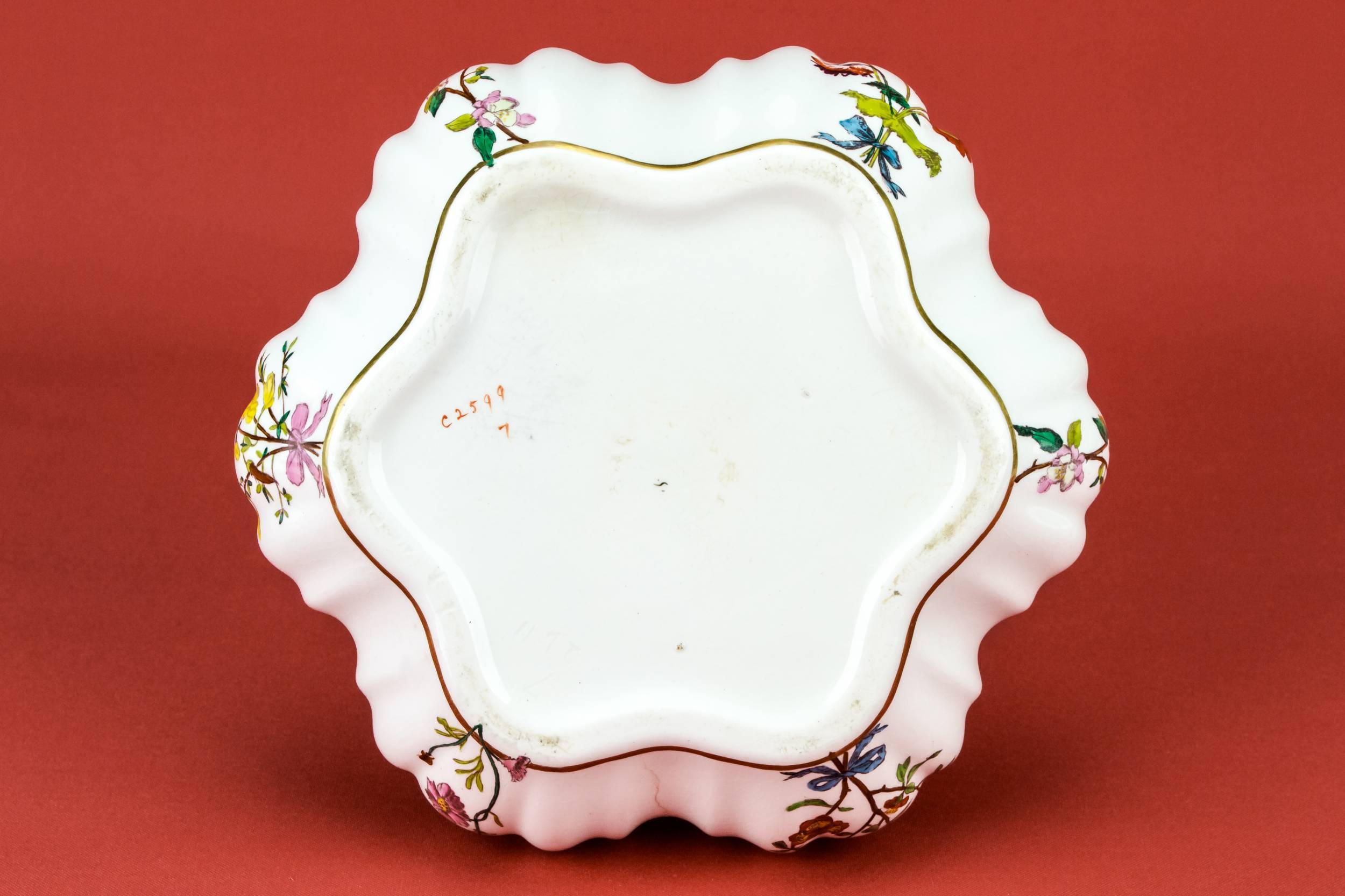 Painted Strawberry Bowl — Elegant serving bowl 3