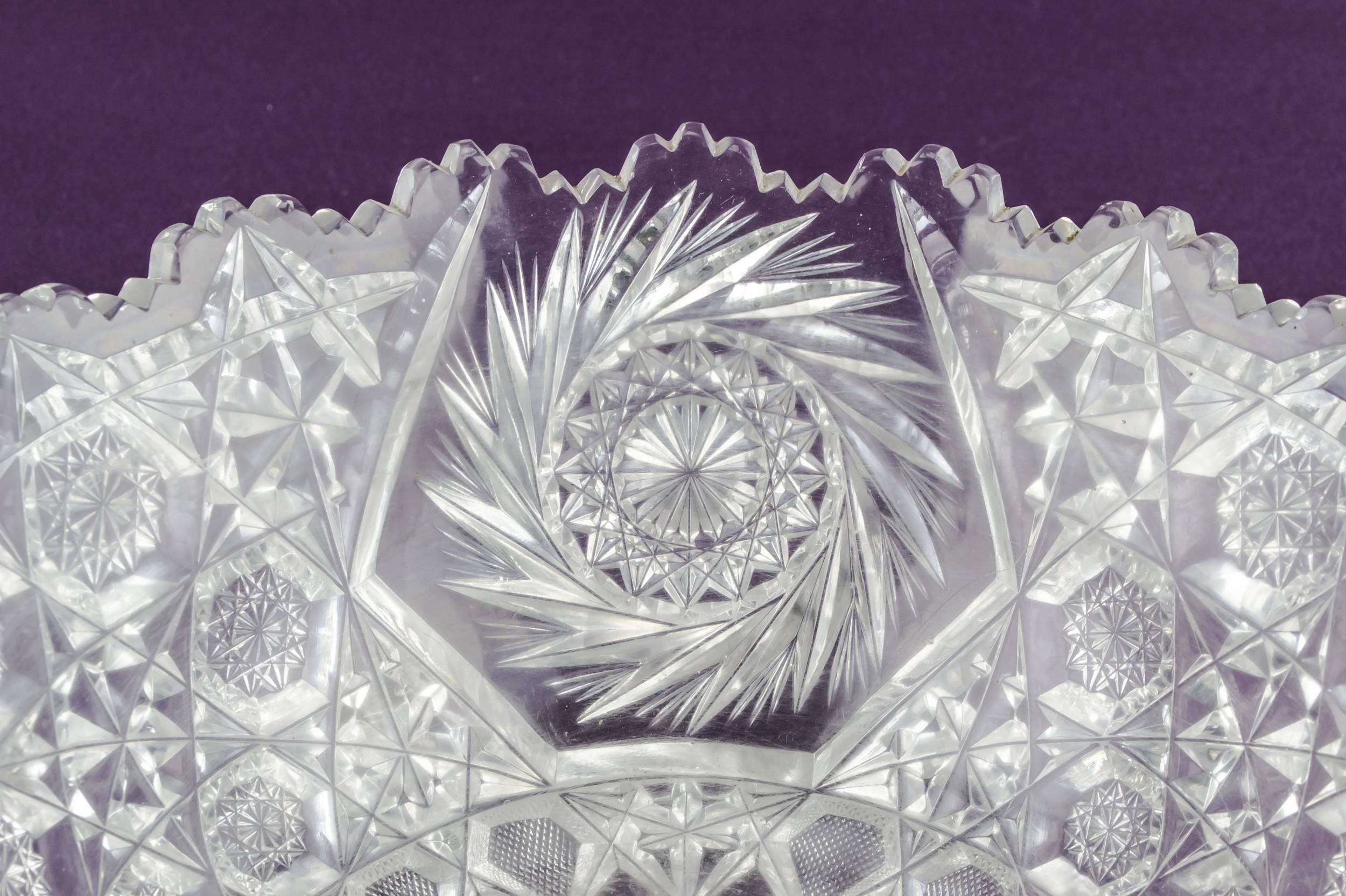 Clear Antique 10.2'' — Cut glass serving bowl 2