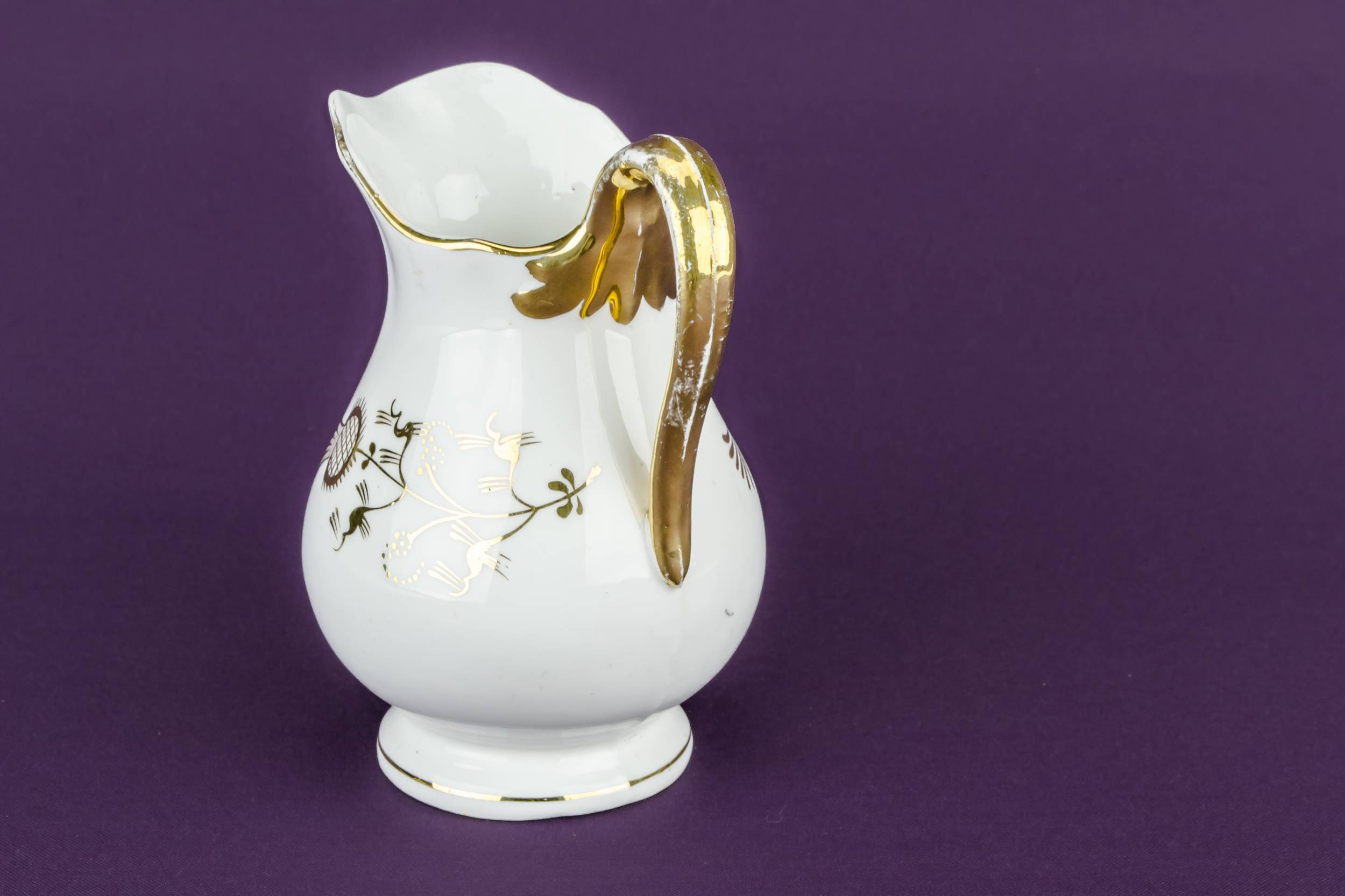 Antique Victorian Vinegar — Gold thistle milk jug 1