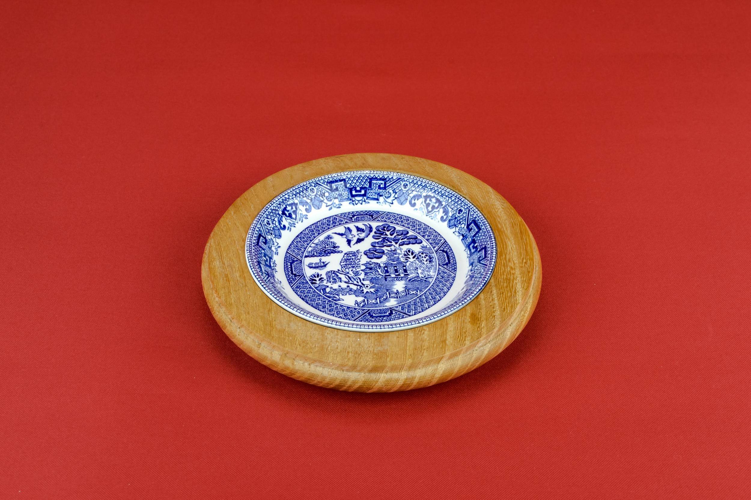 Wood Porcelain Classical — Blue and white butter dish