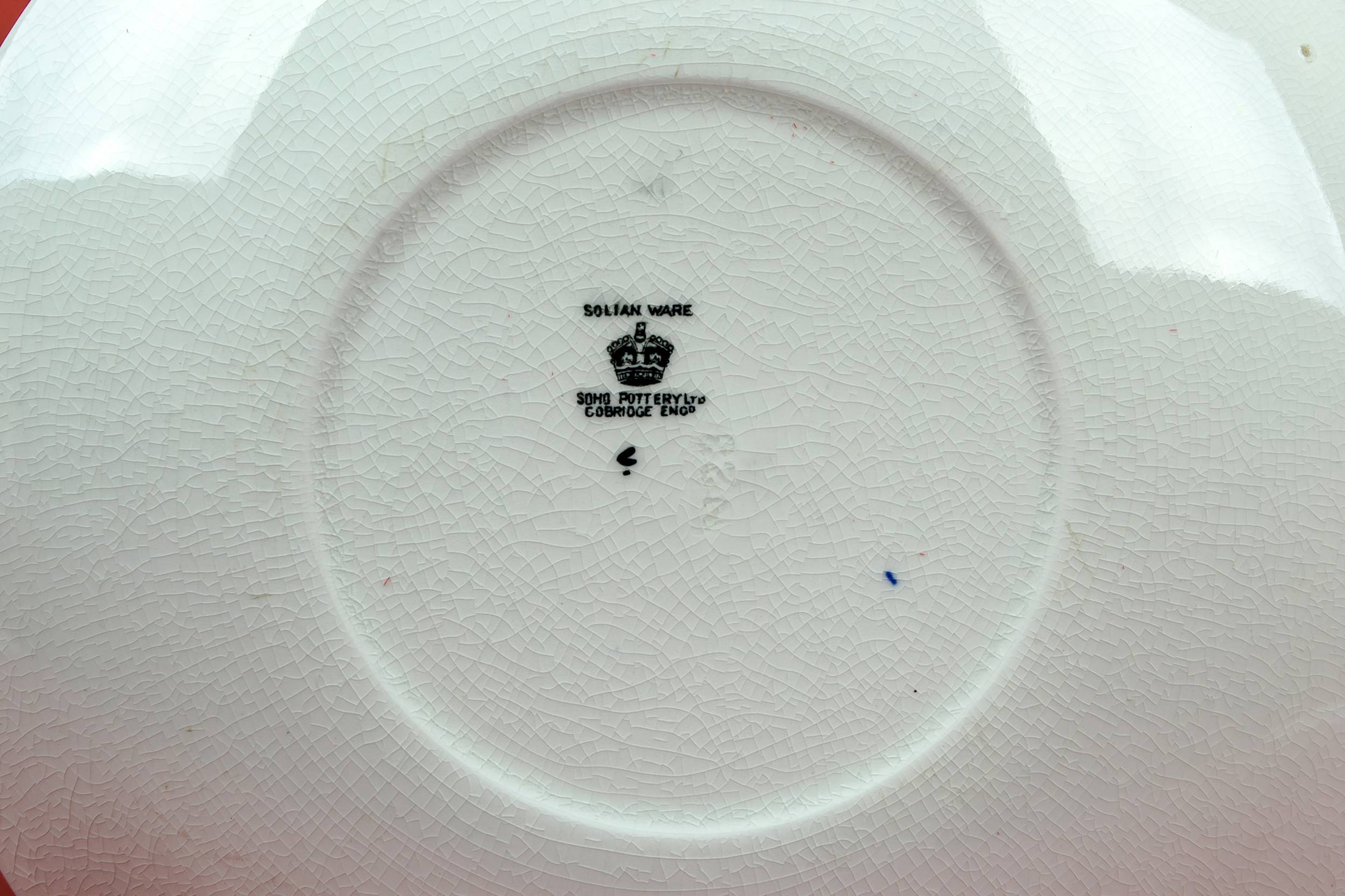 Porcelain Art Deco — Black Art Deco plate 3