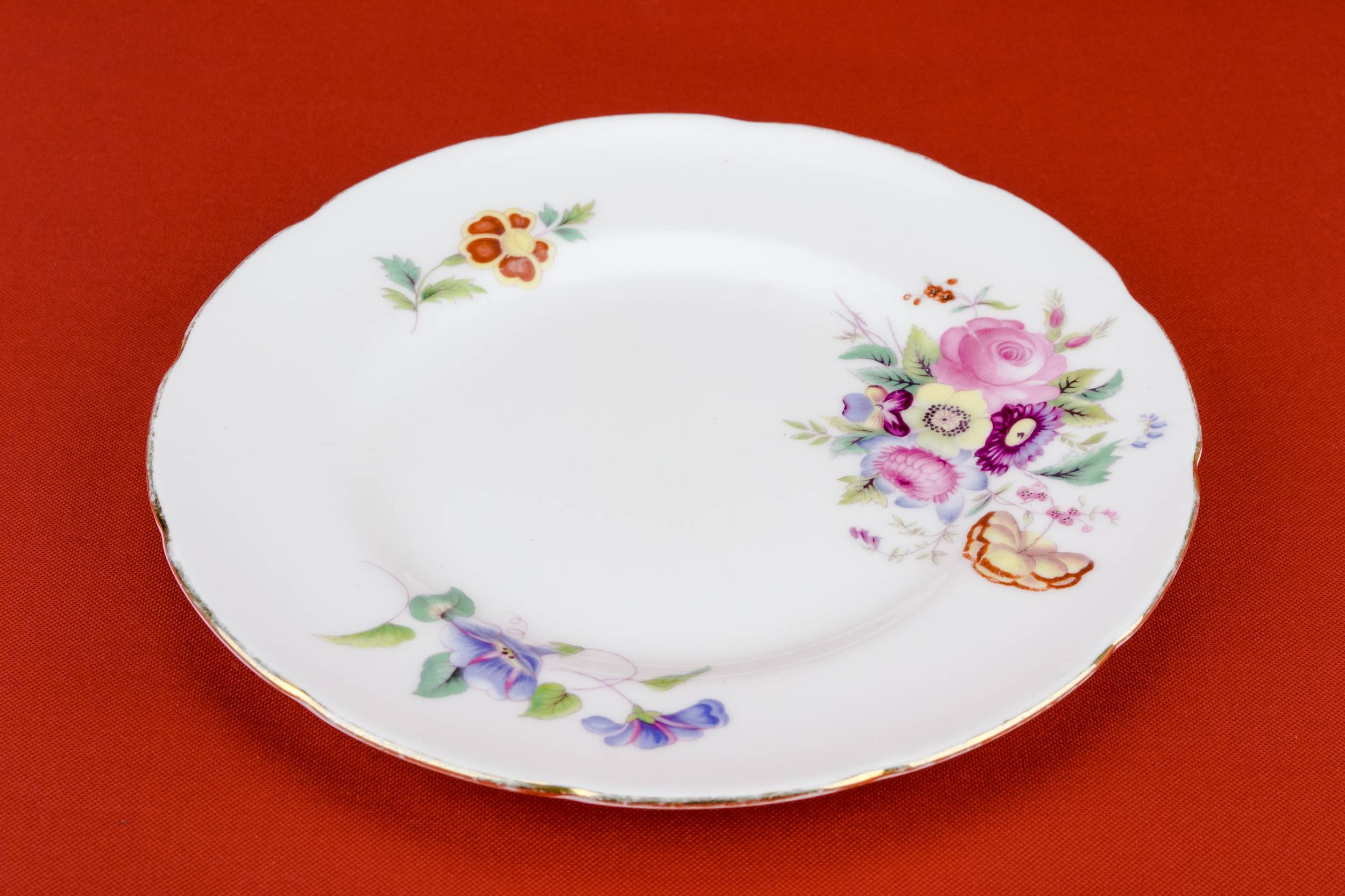 Porcelain Elegant PLATES — 2 Coalport small plates 1