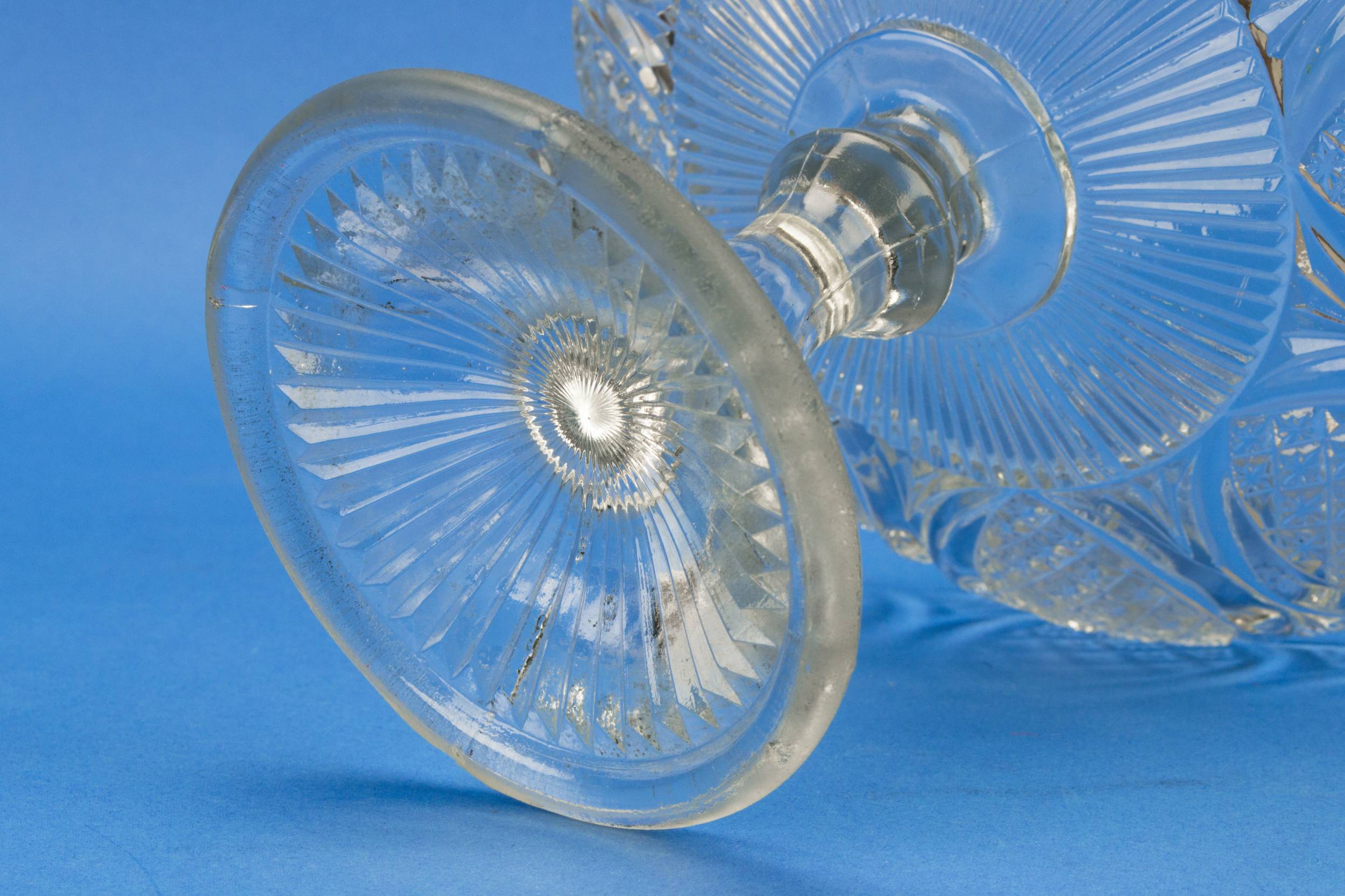Beautiful Glass Diamond — Large fruit stem bowl 2