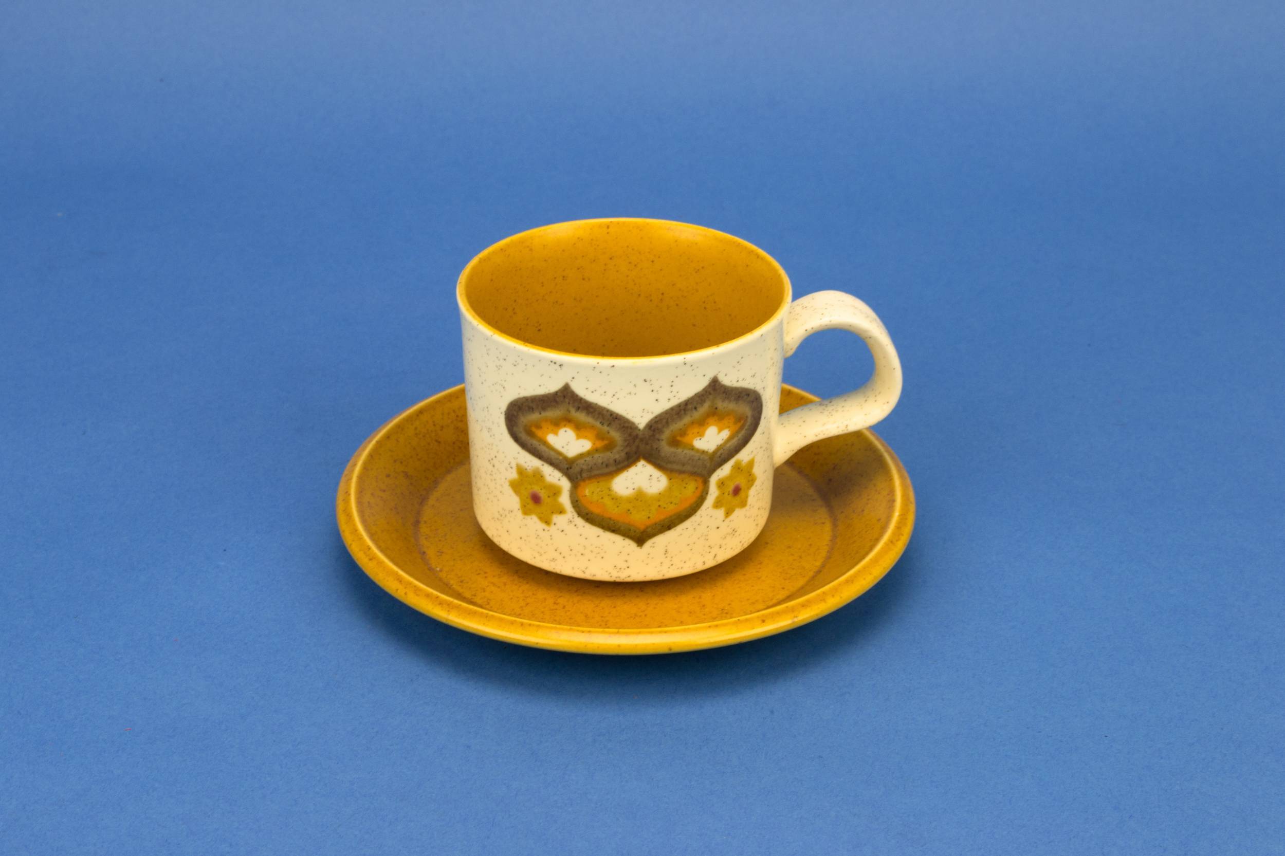 Persons Medium Vintage — Kalabar tea set for 6