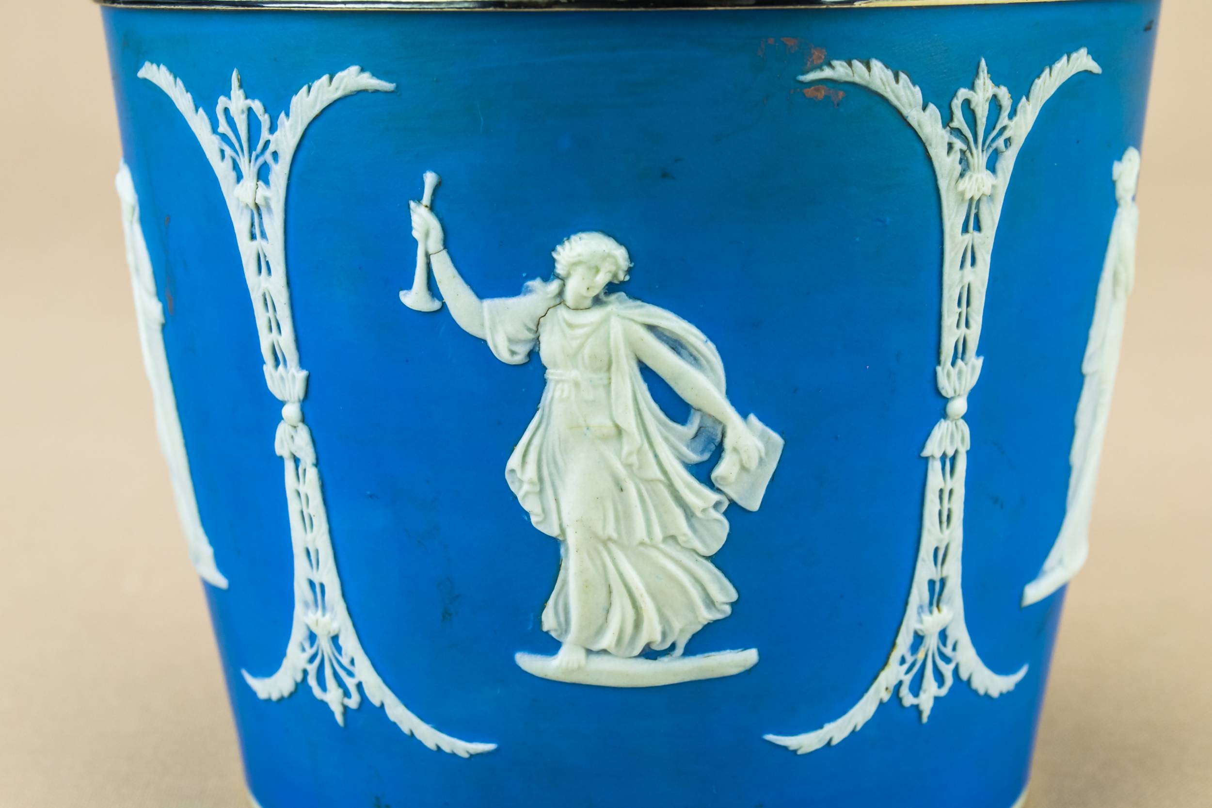 Neo-classical Impressive Figures — Blue jasperware ice bucket 4