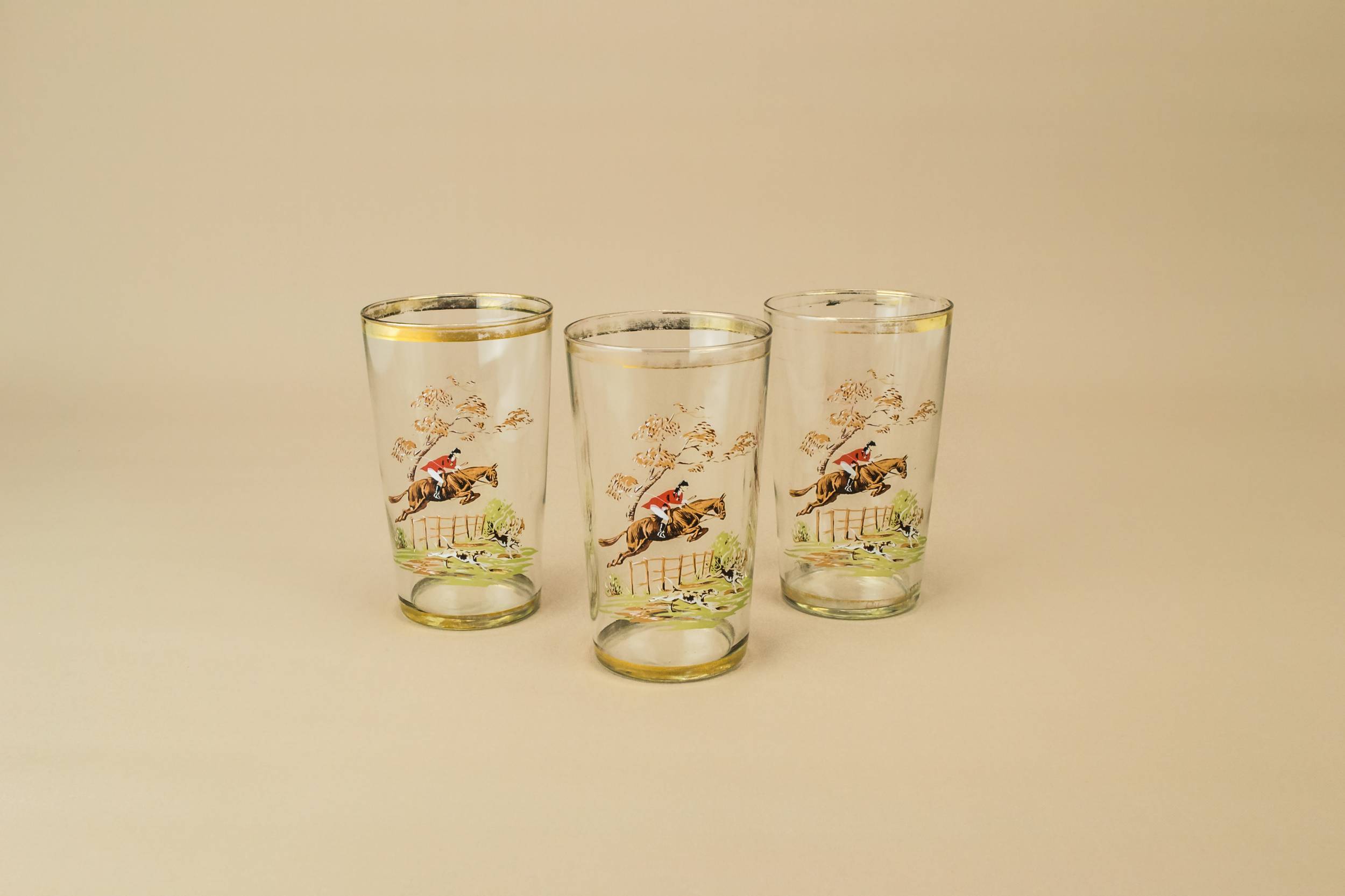 Gold Vintage 0.5 — 3 fox hunt glass tumblers