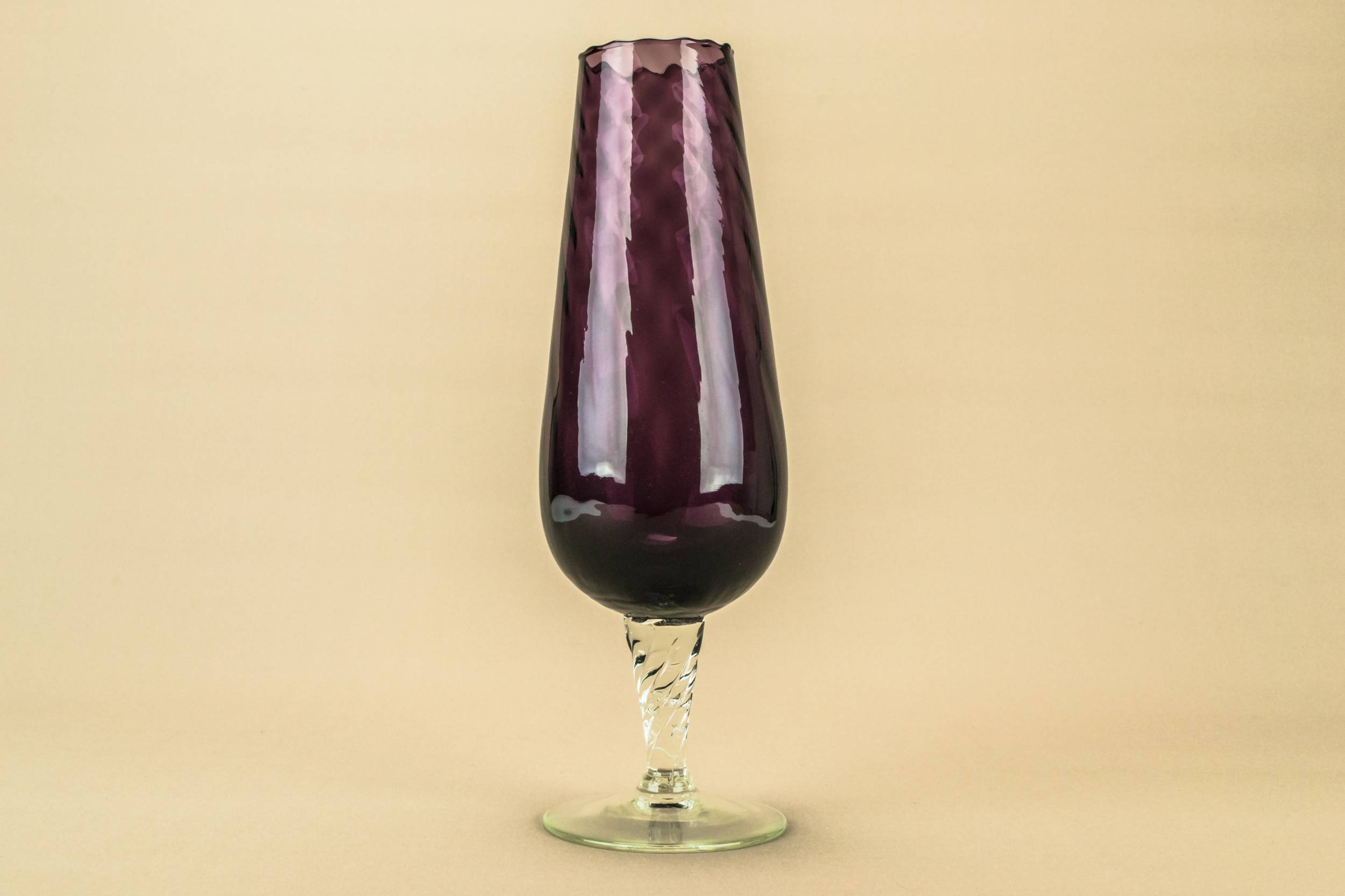 Purple Glass Twisted — Purple glass vase 1