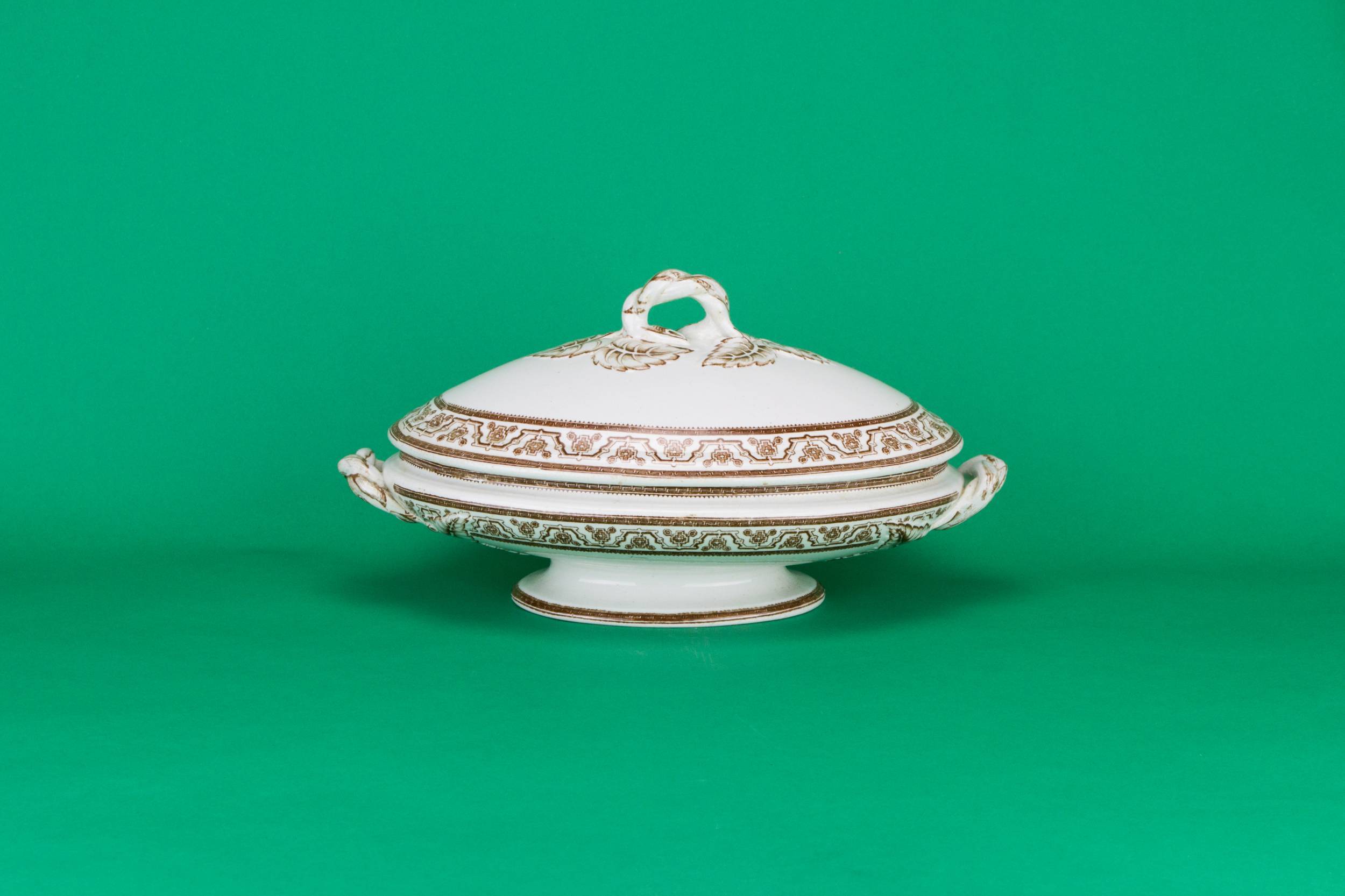 Long Serving Tureen — Long serving tureen