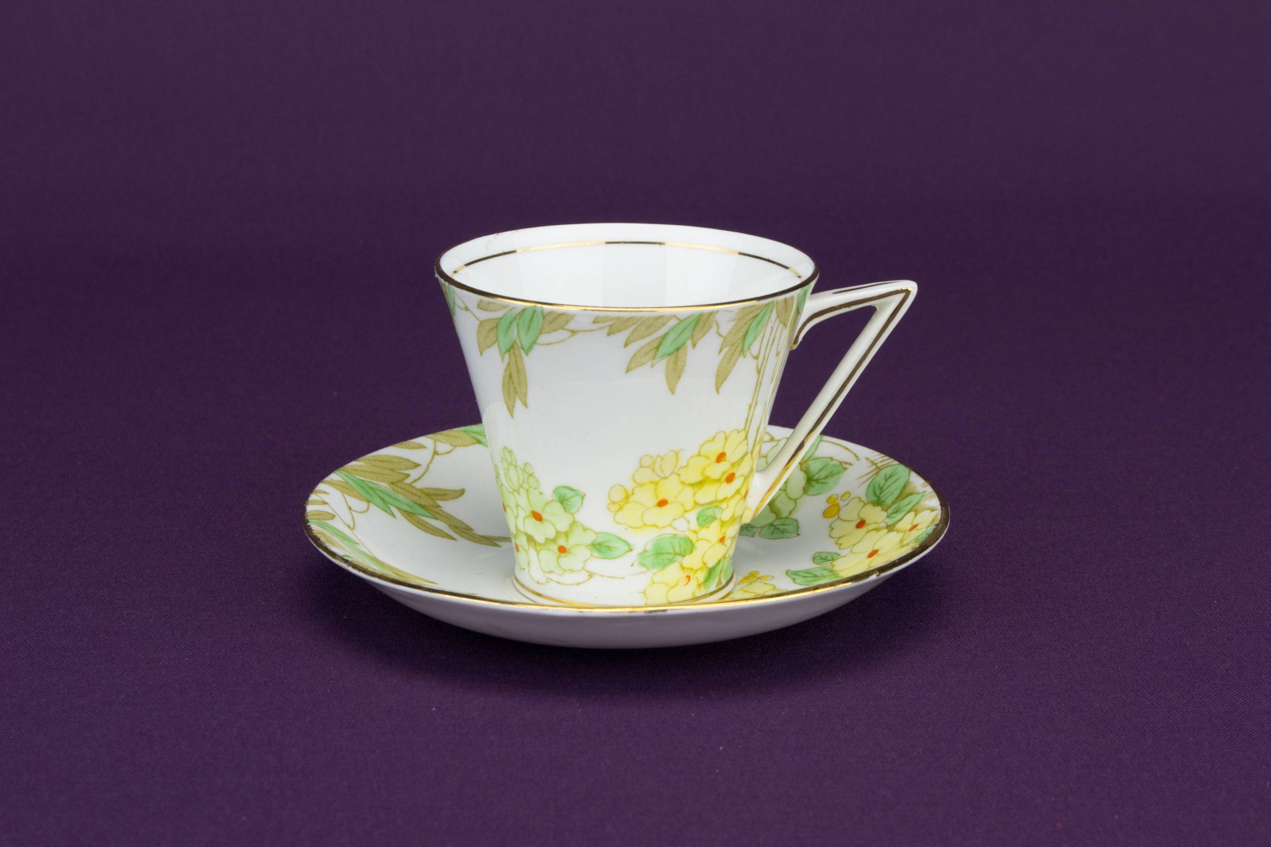 Retro Elegant Floral — Art Deco coffee cup