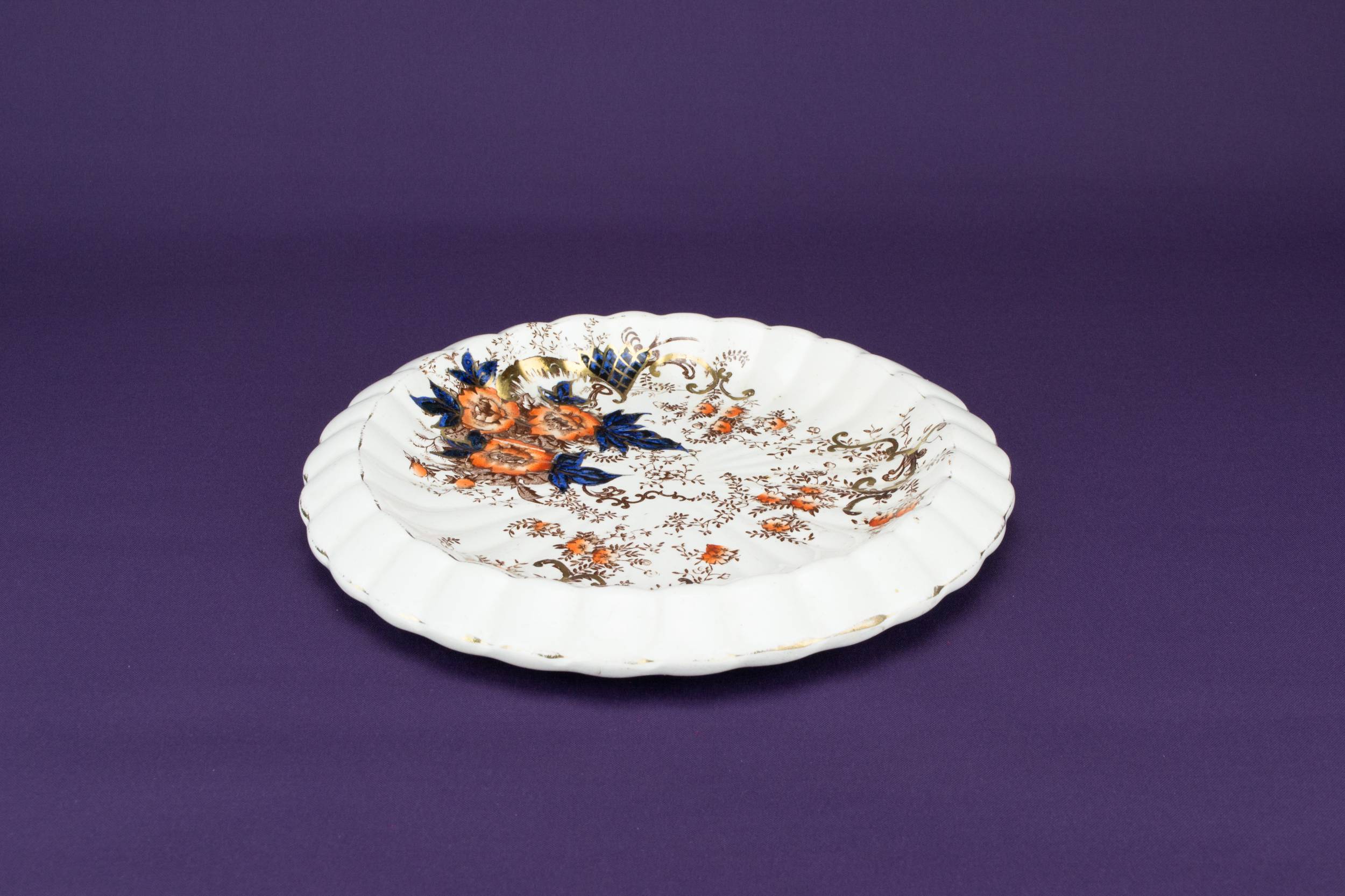Stoneware Charming Floral — Blue and red cheese platter 1
