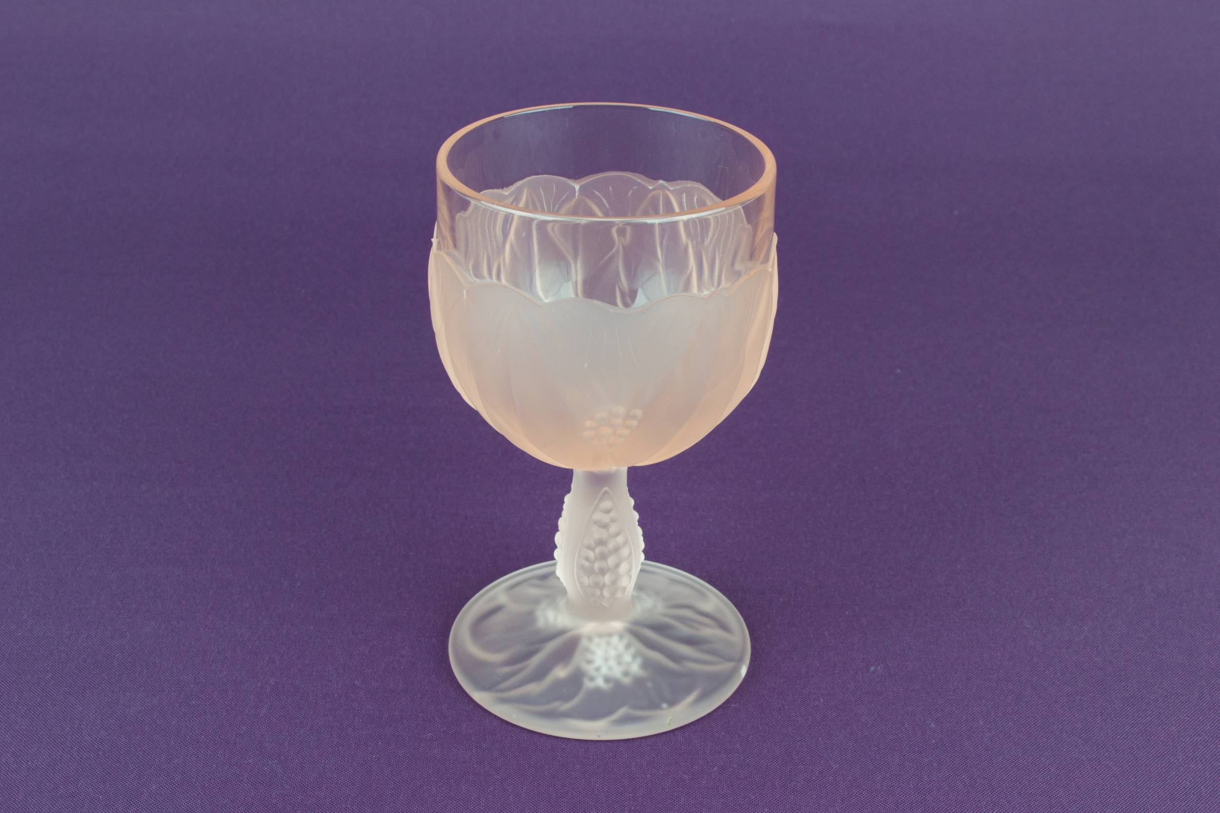 Frosted Pink Wine — 6 pink wine glasses