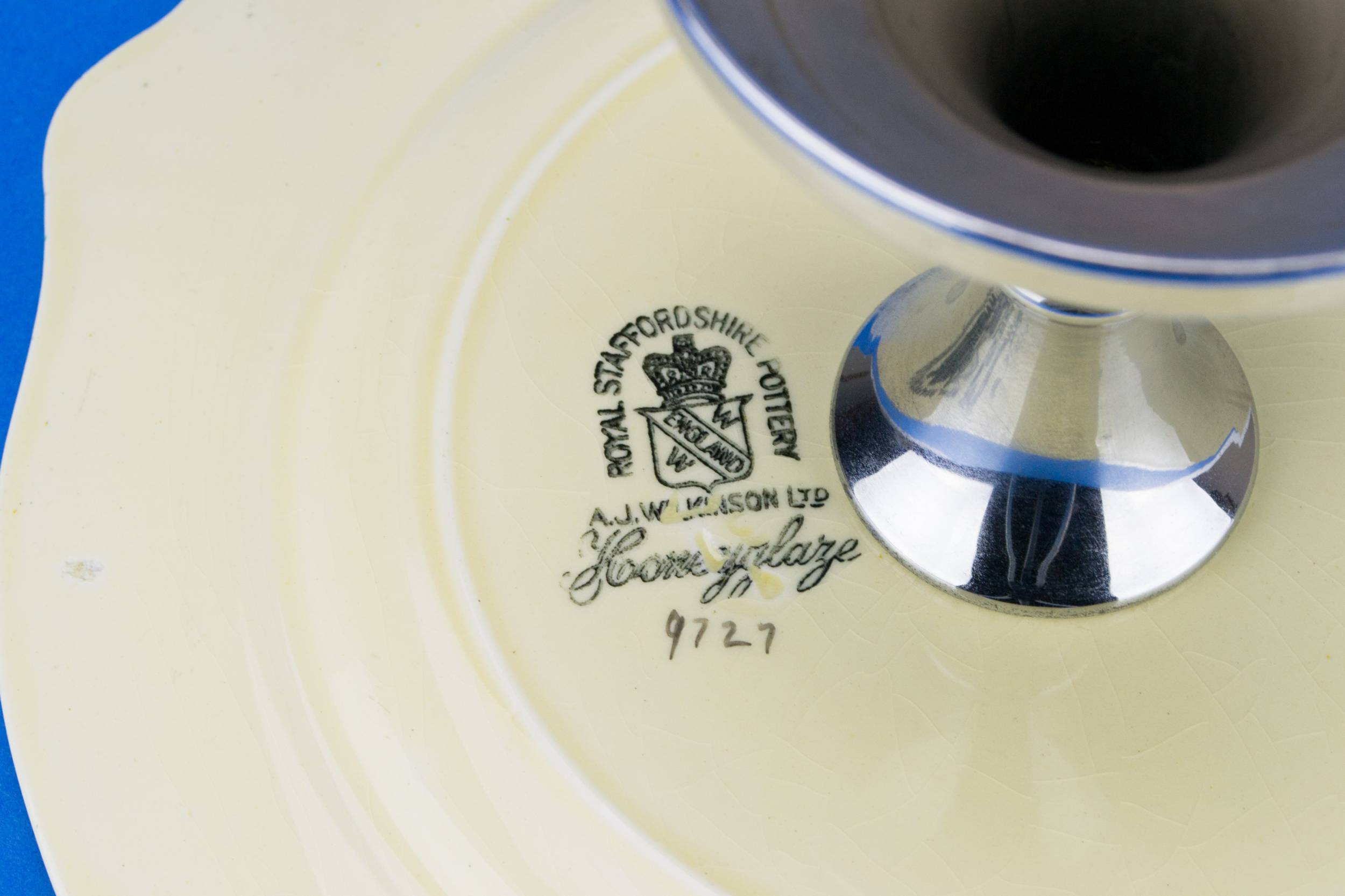 Retro Vintage Chintz — Yellow chintz cake stand 2
