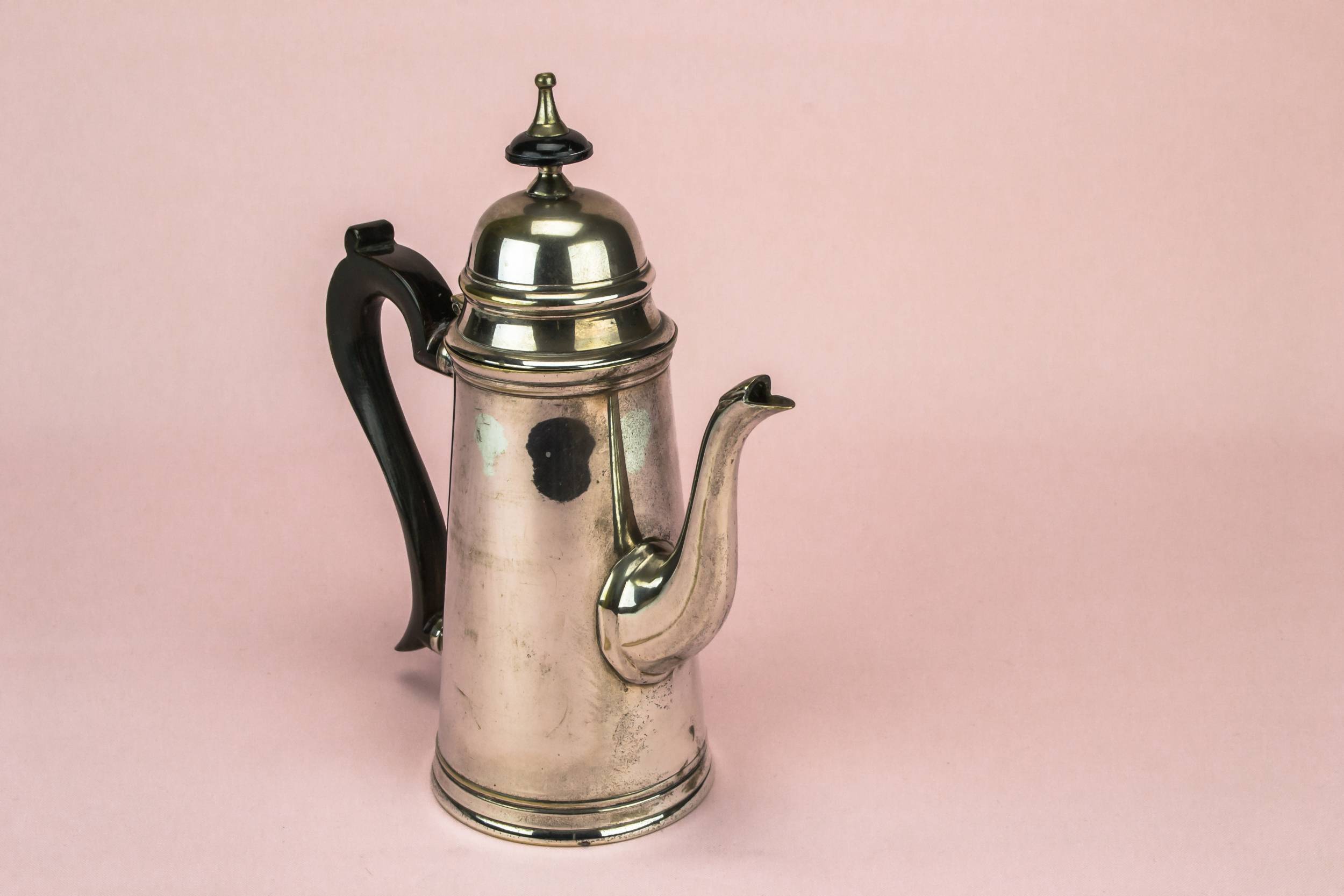 Antique Silver Minimalist — Silver plated teapot 3