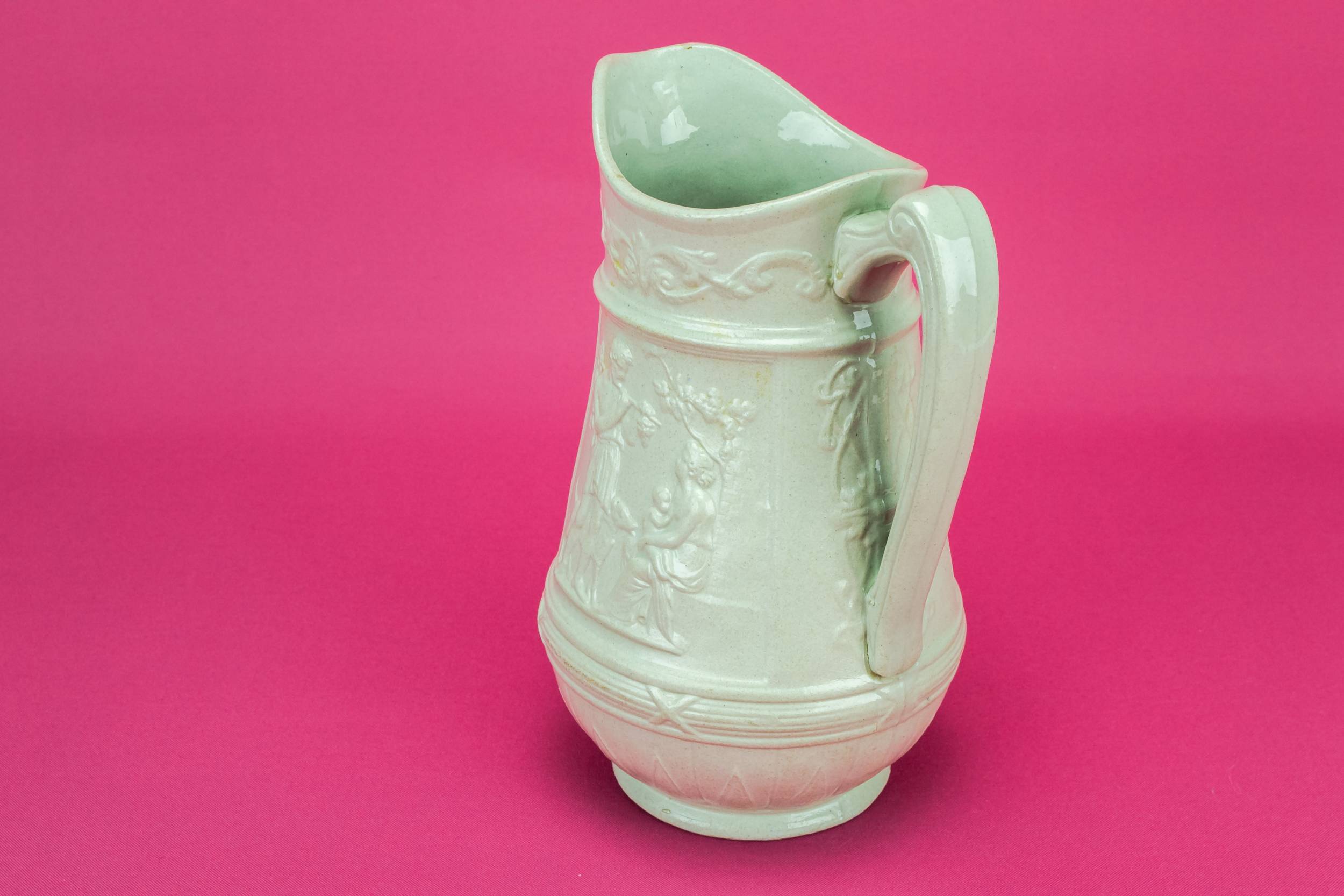 Porcelain Elegant Wine — Spectacular water jug 4