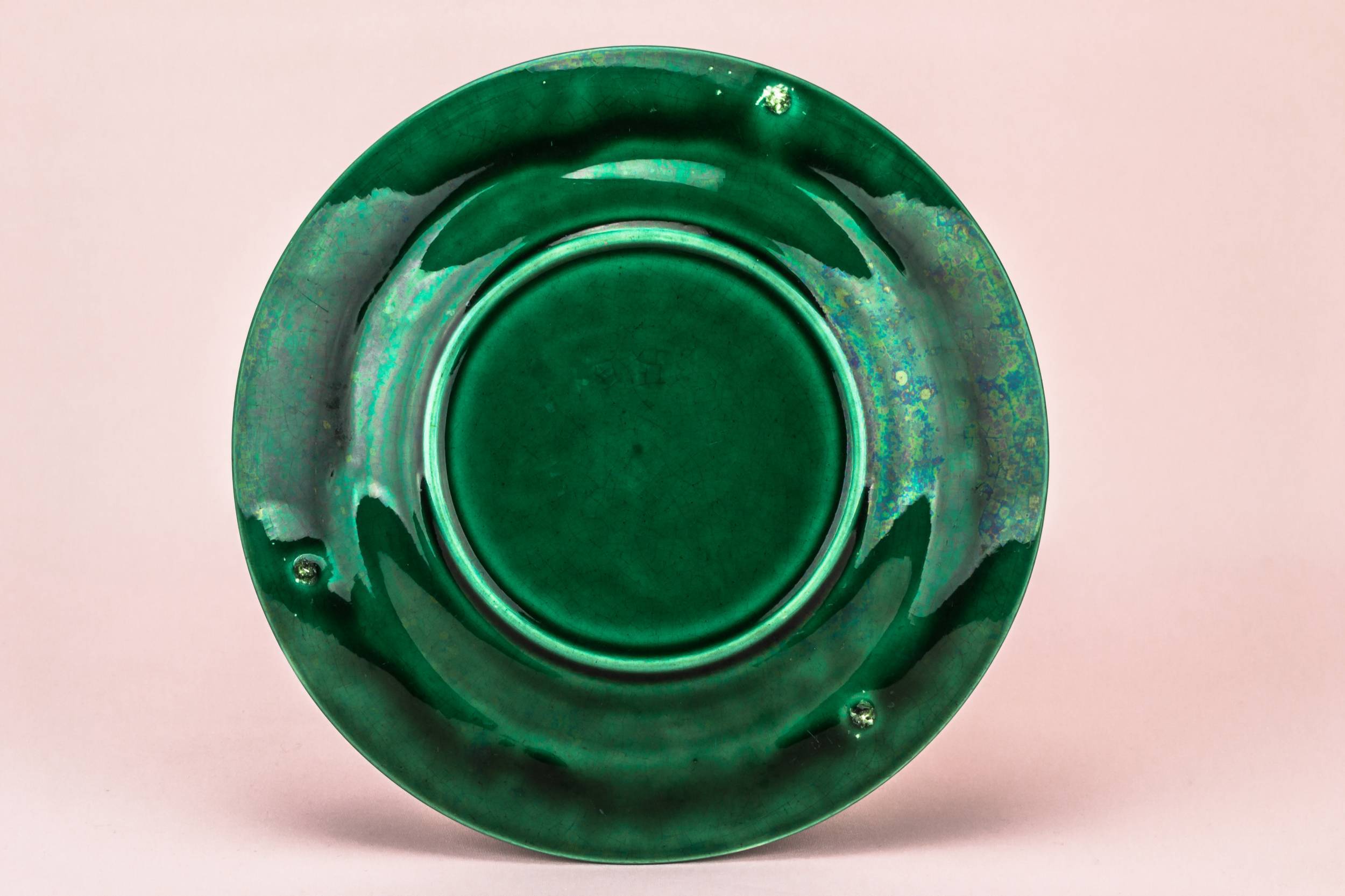 Opulent Antique Floral — Green majolica medium plate 3