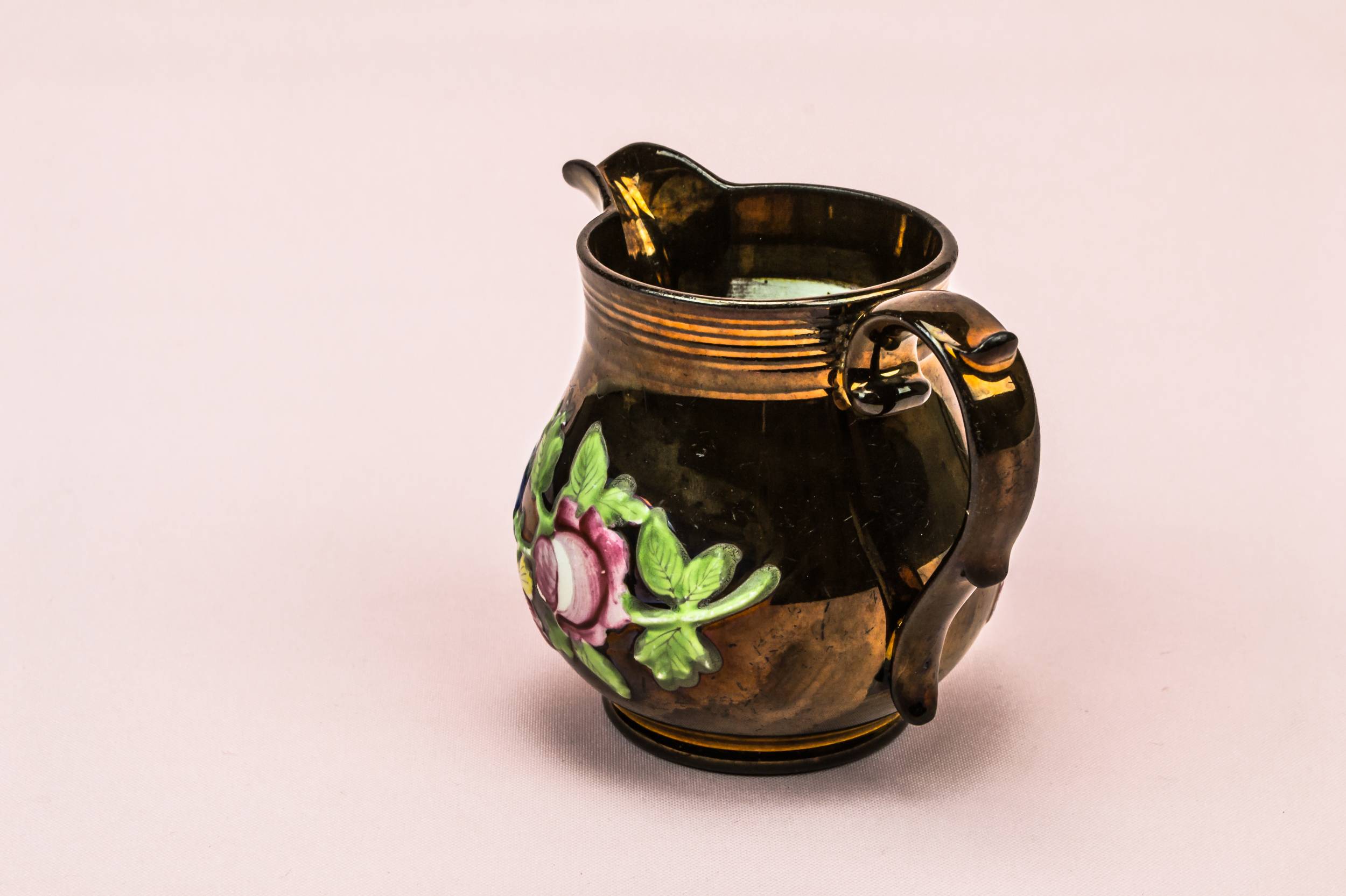 Cheerful Antique Ceramic — Small lustre milk jug 2