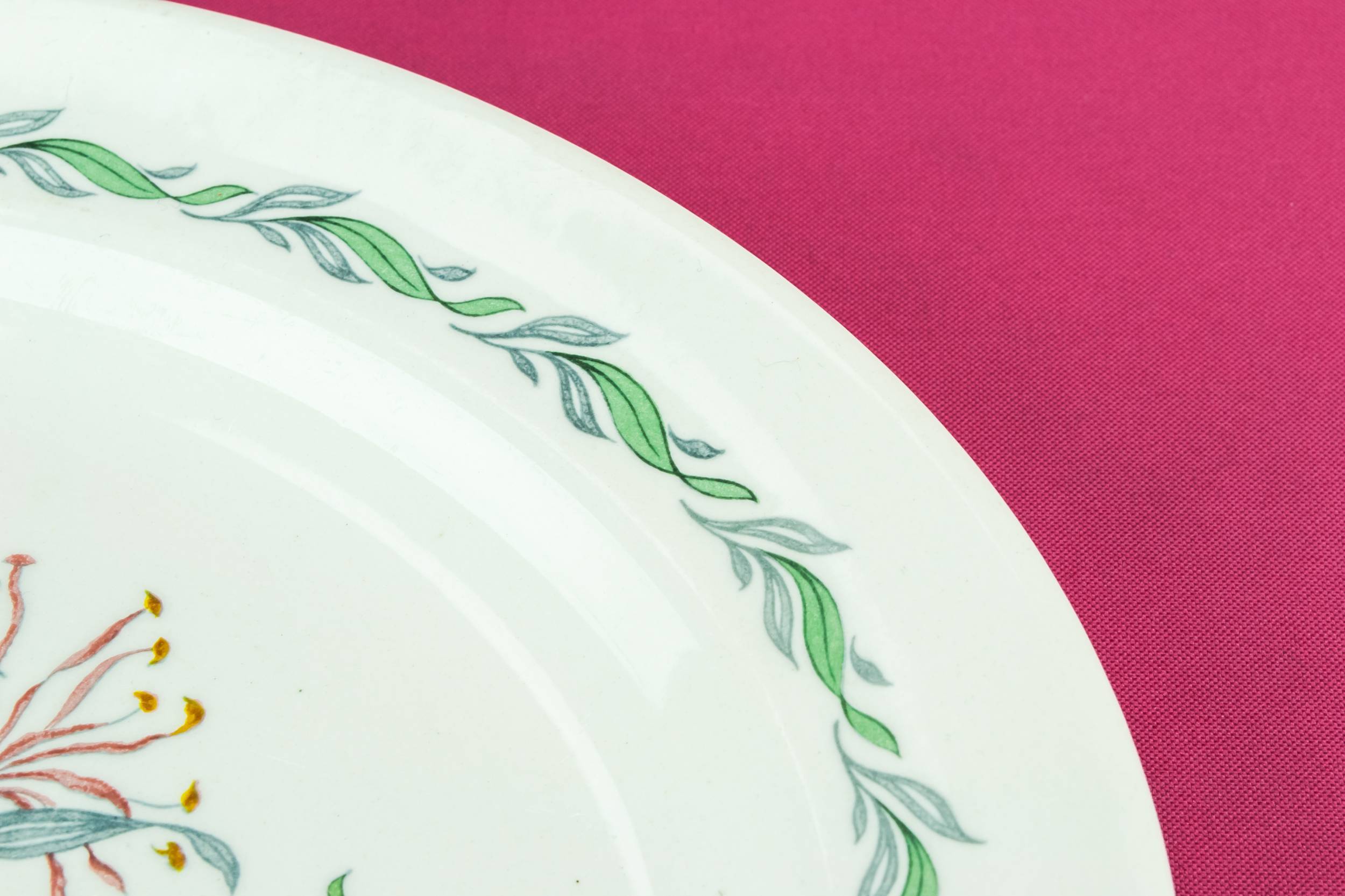 Serving Platter Fairfield — Royal Doulton floral platter 2