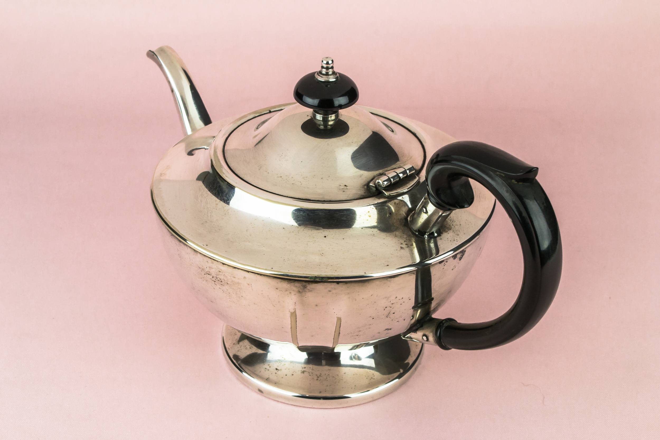 Art Deco Silver — Art Deco teapot 3