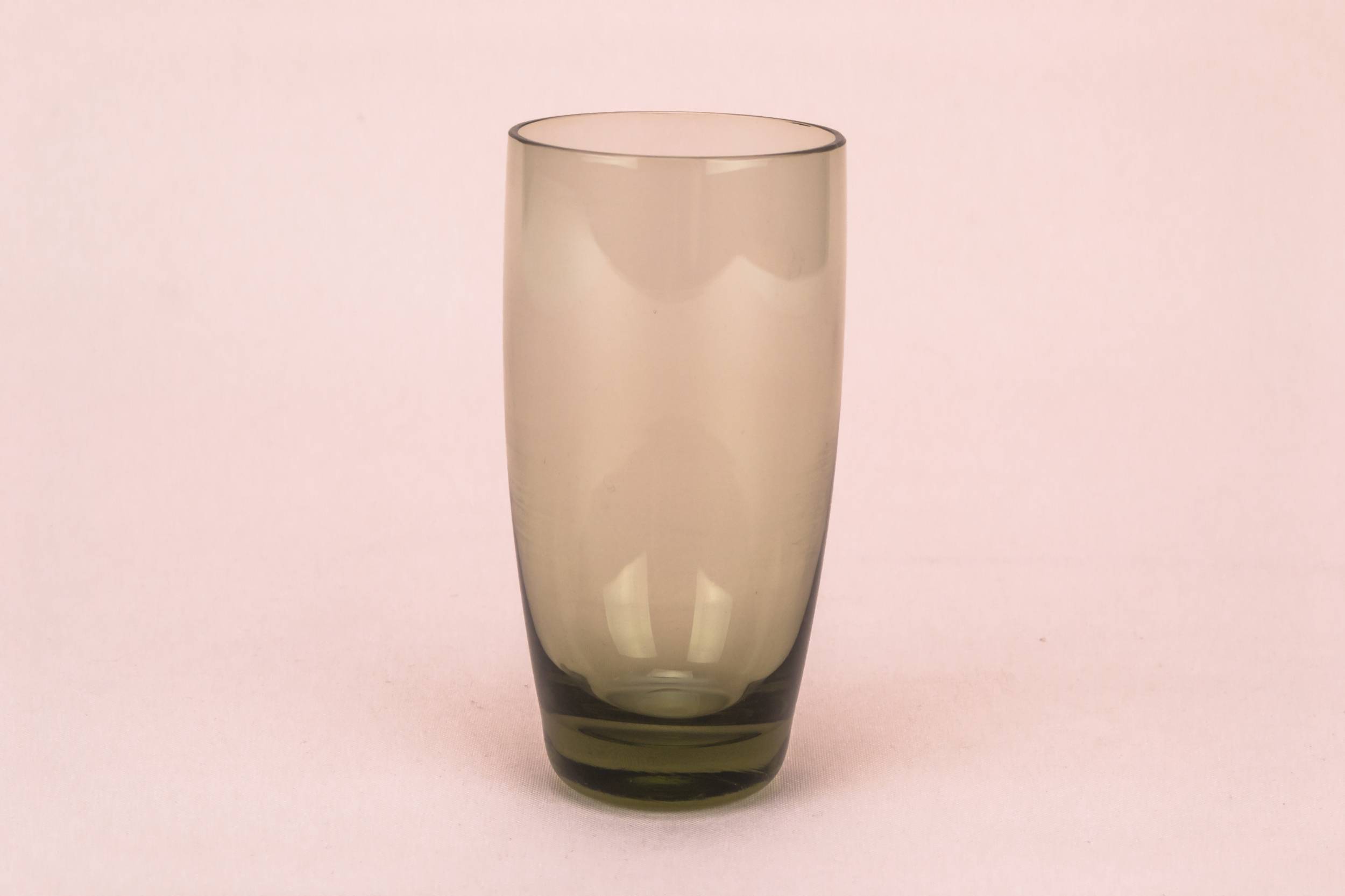 Vintage Grey Minimalist — 4 smoky grey tumblers