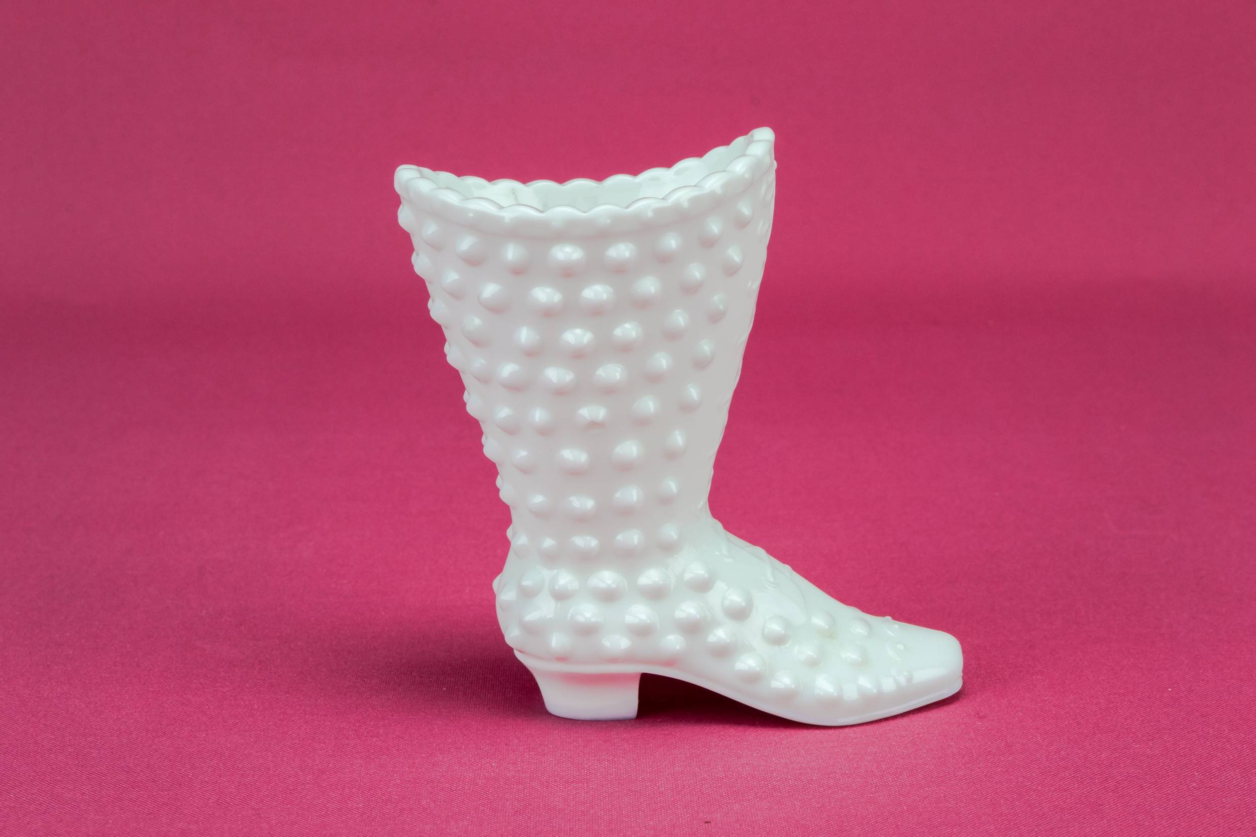 Retro Vintage Hobnail — Small glass boot vase