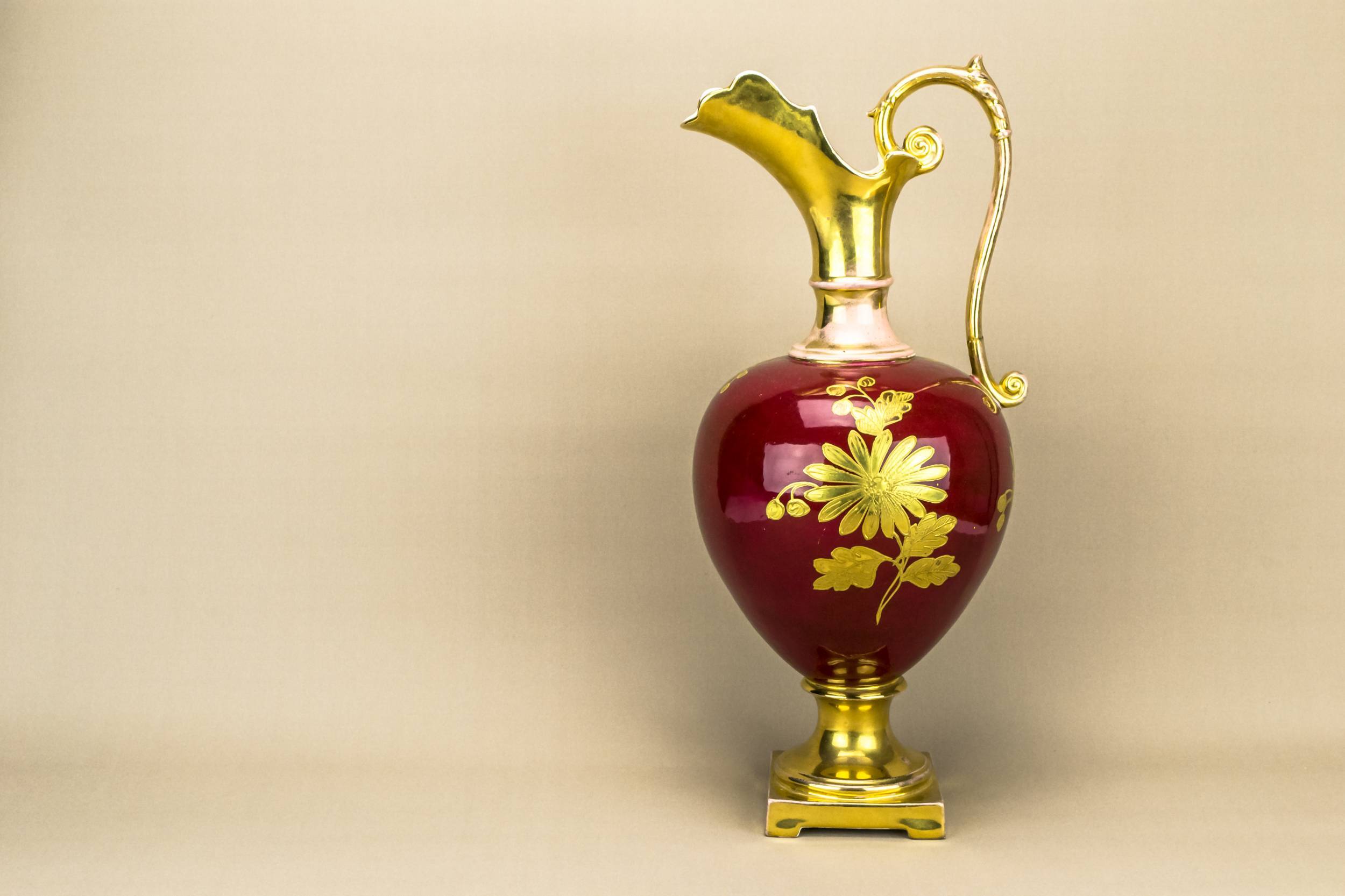 Vermillion Red and — Opulent red flower jug 1