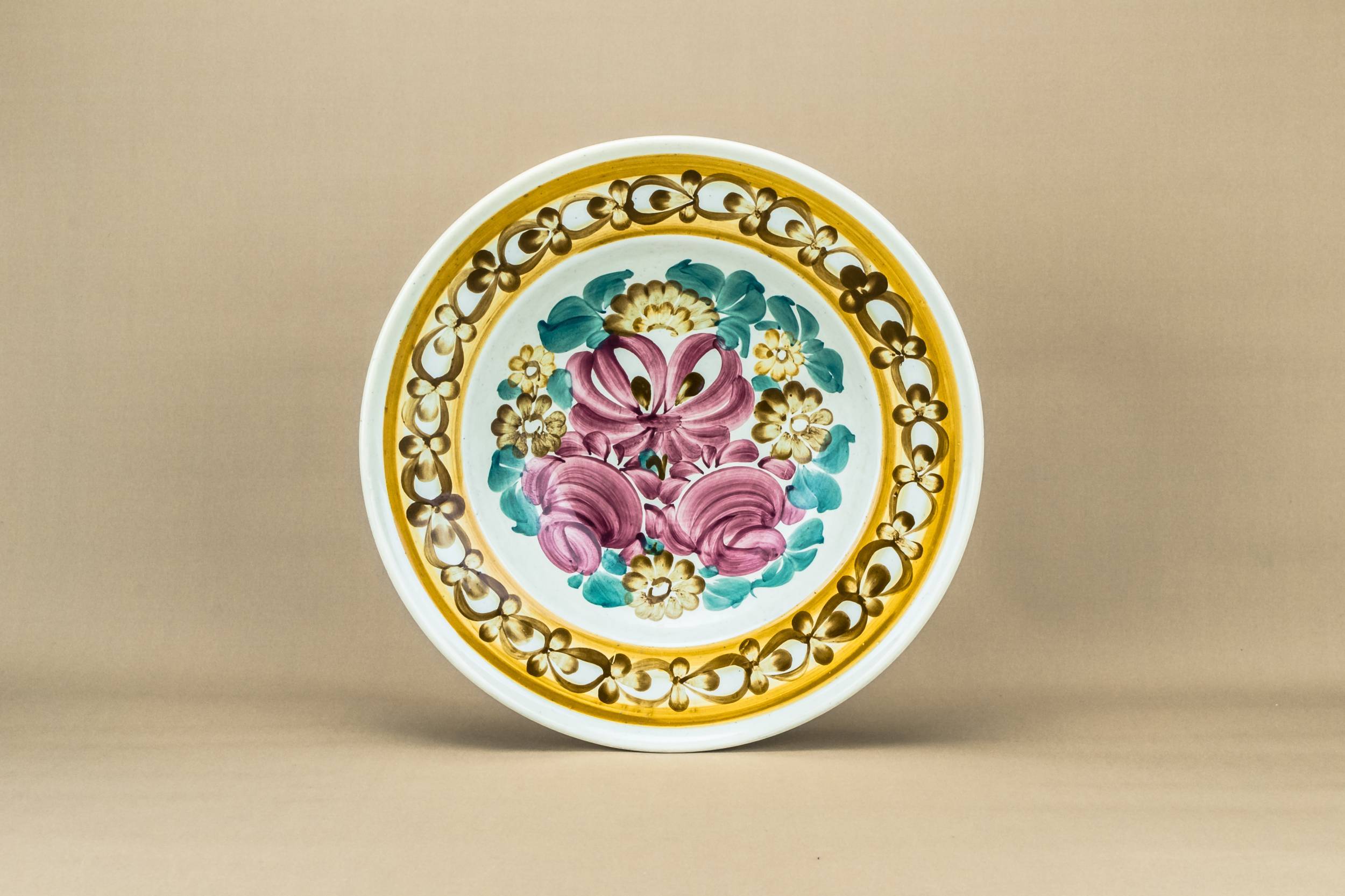 Large Flower Painted — Large fruit bowl