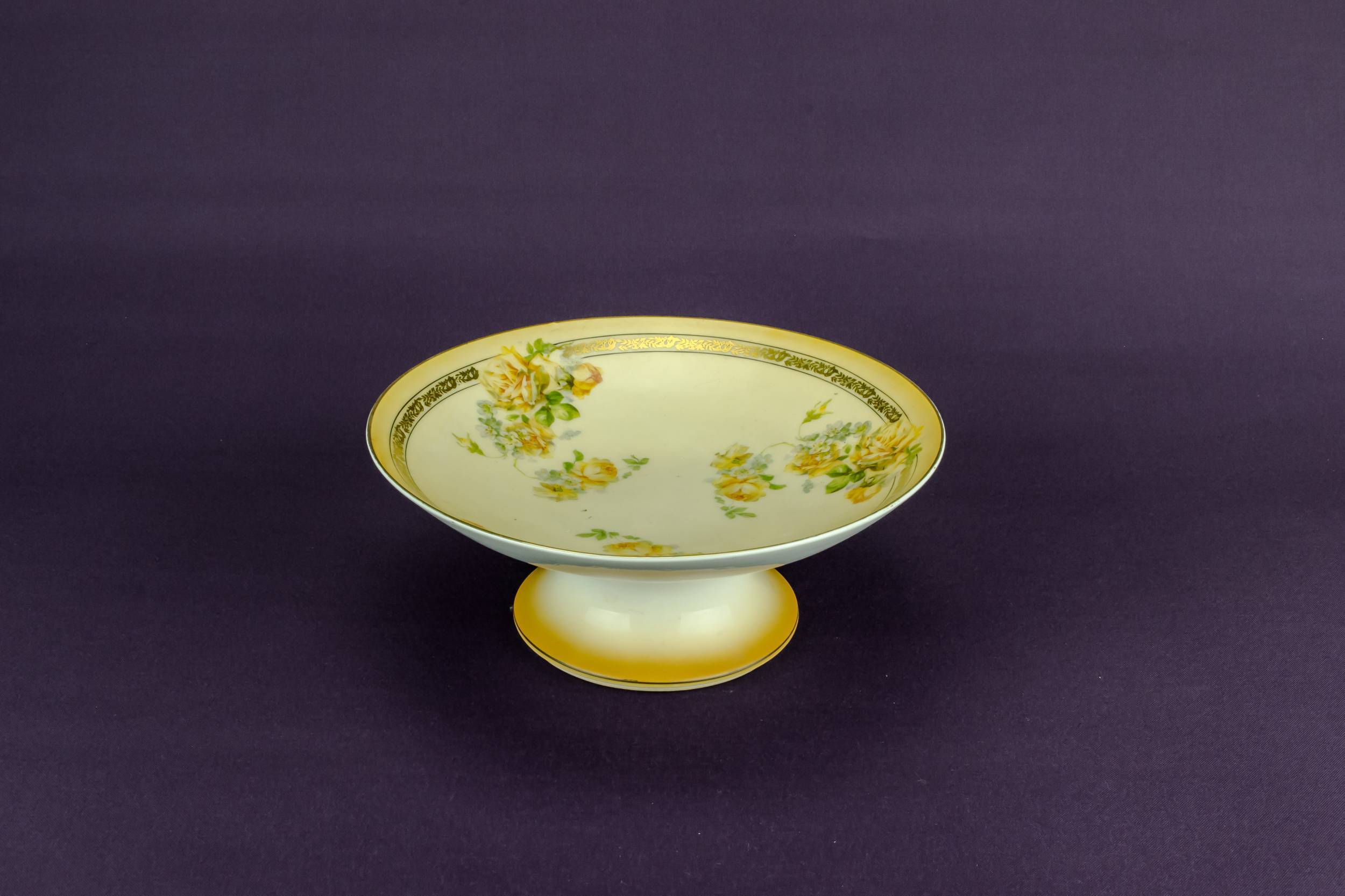 Spectacular Art Nouveau — Orange cake or fruit stand
