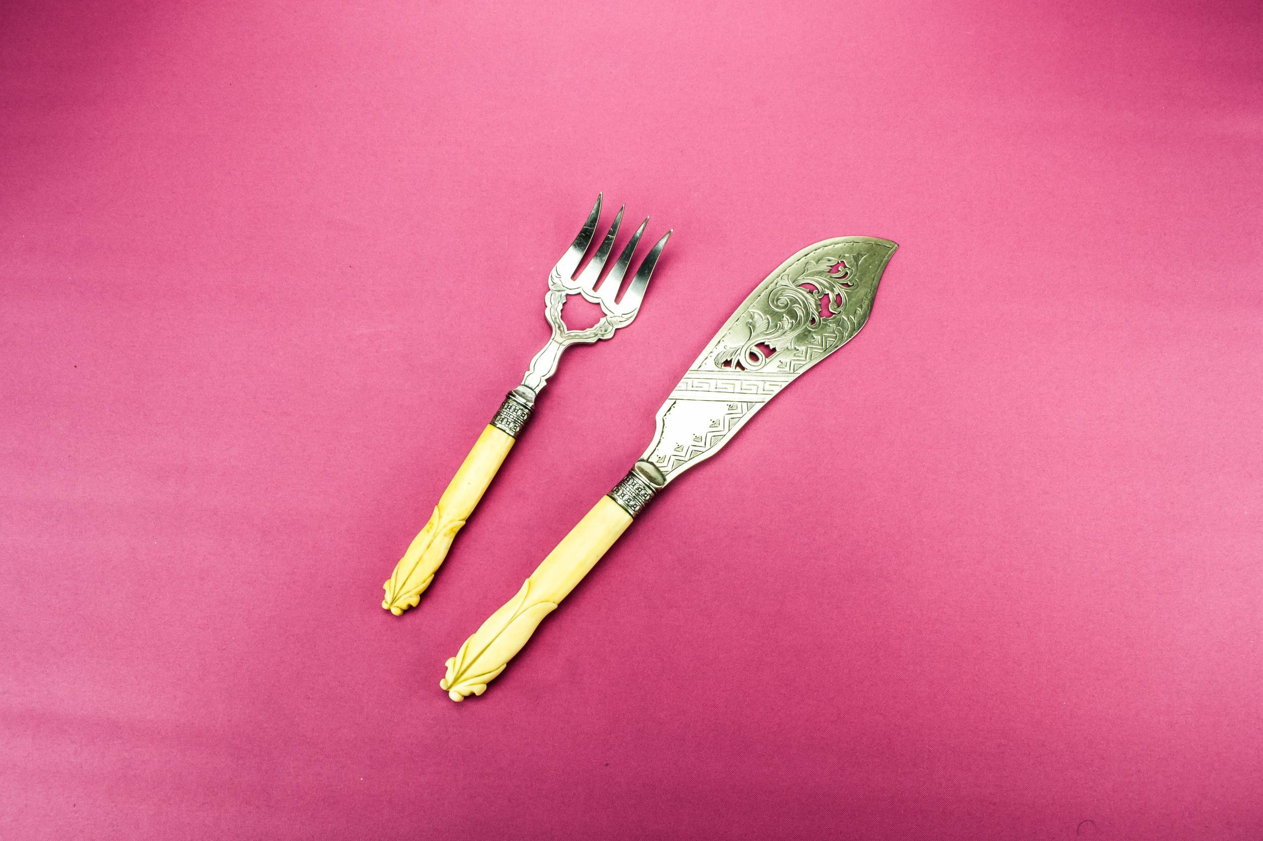 Victorian Classical Silver — Fish serving fork and knife