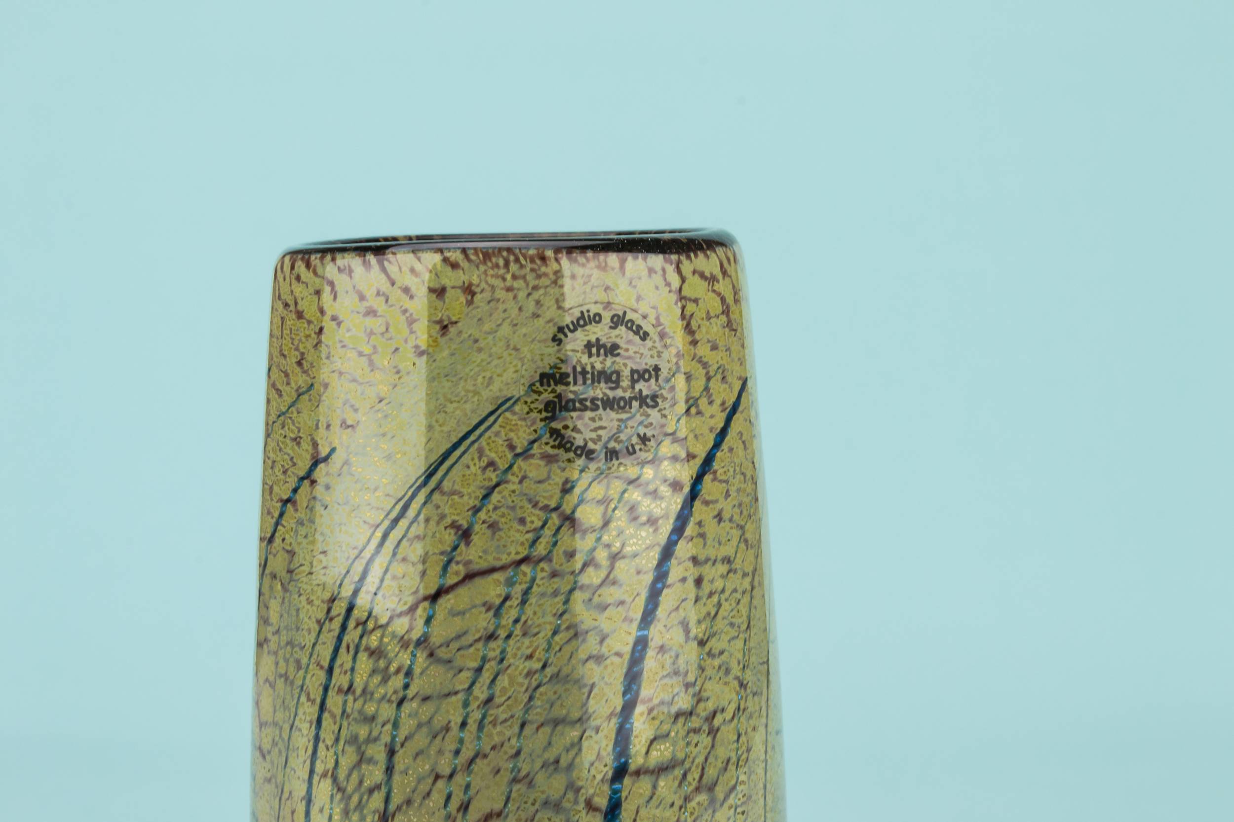 Glass Elegant The — Small speckled glass vase 3