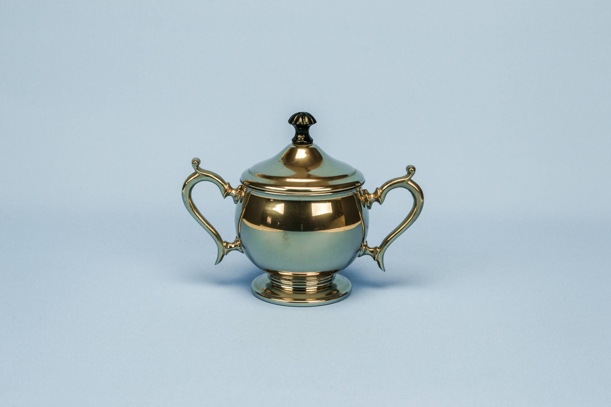 Small Silver Plated — Silver plated sugar bowl
