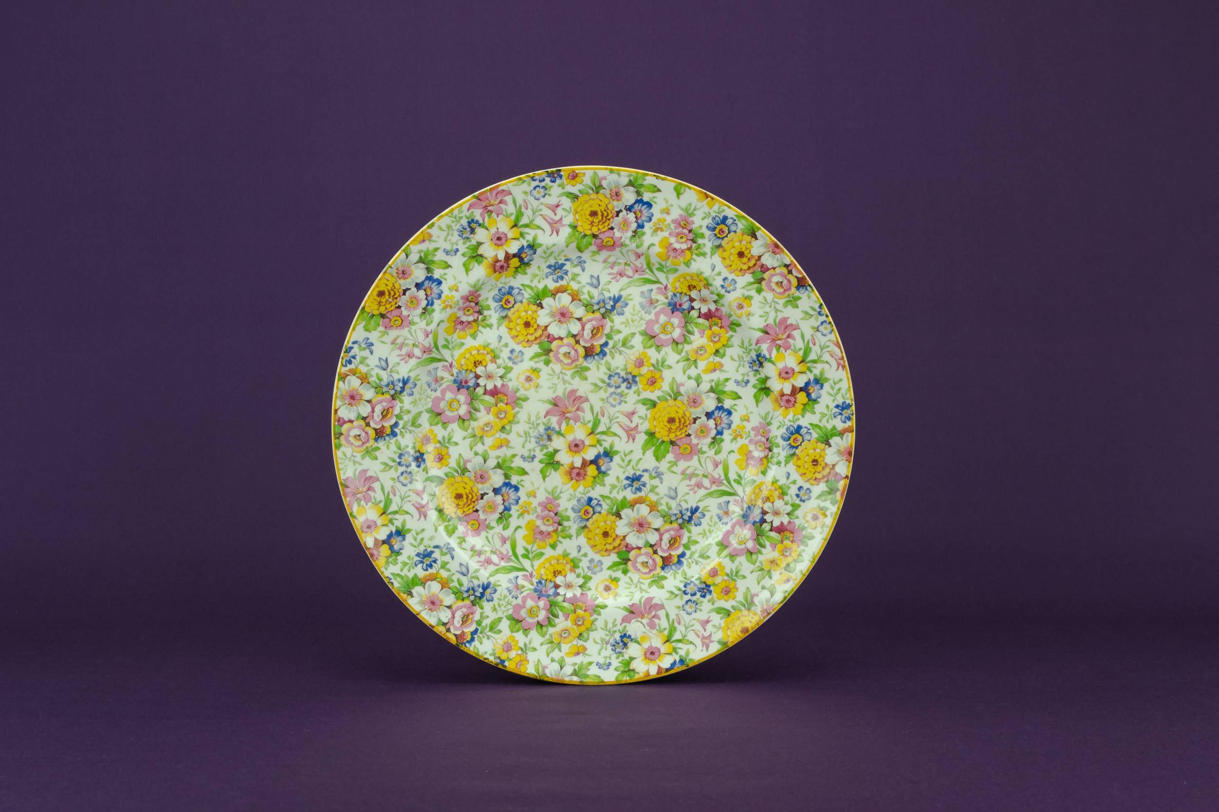 Ceramic Charming CAKE — Chintz cake serving plate