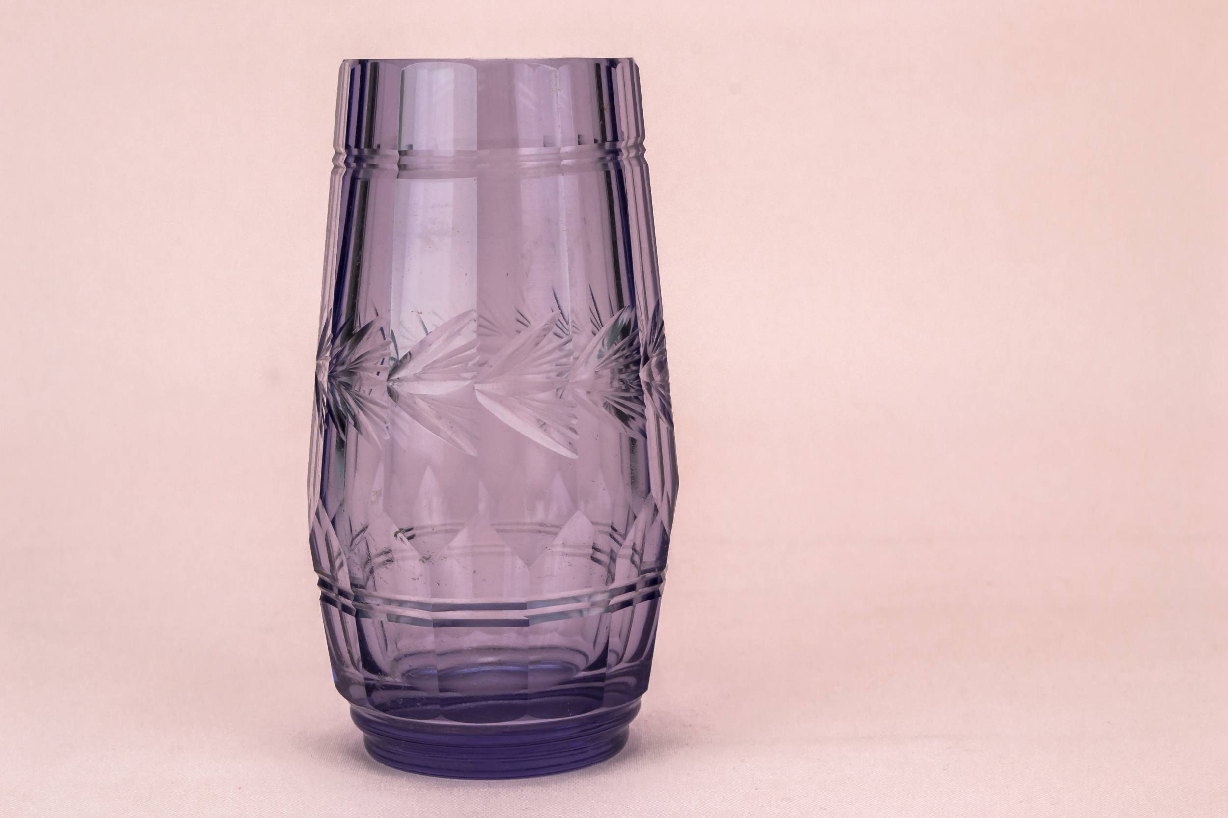 Antique Glass Faceted — Amethyst glass vase 1
