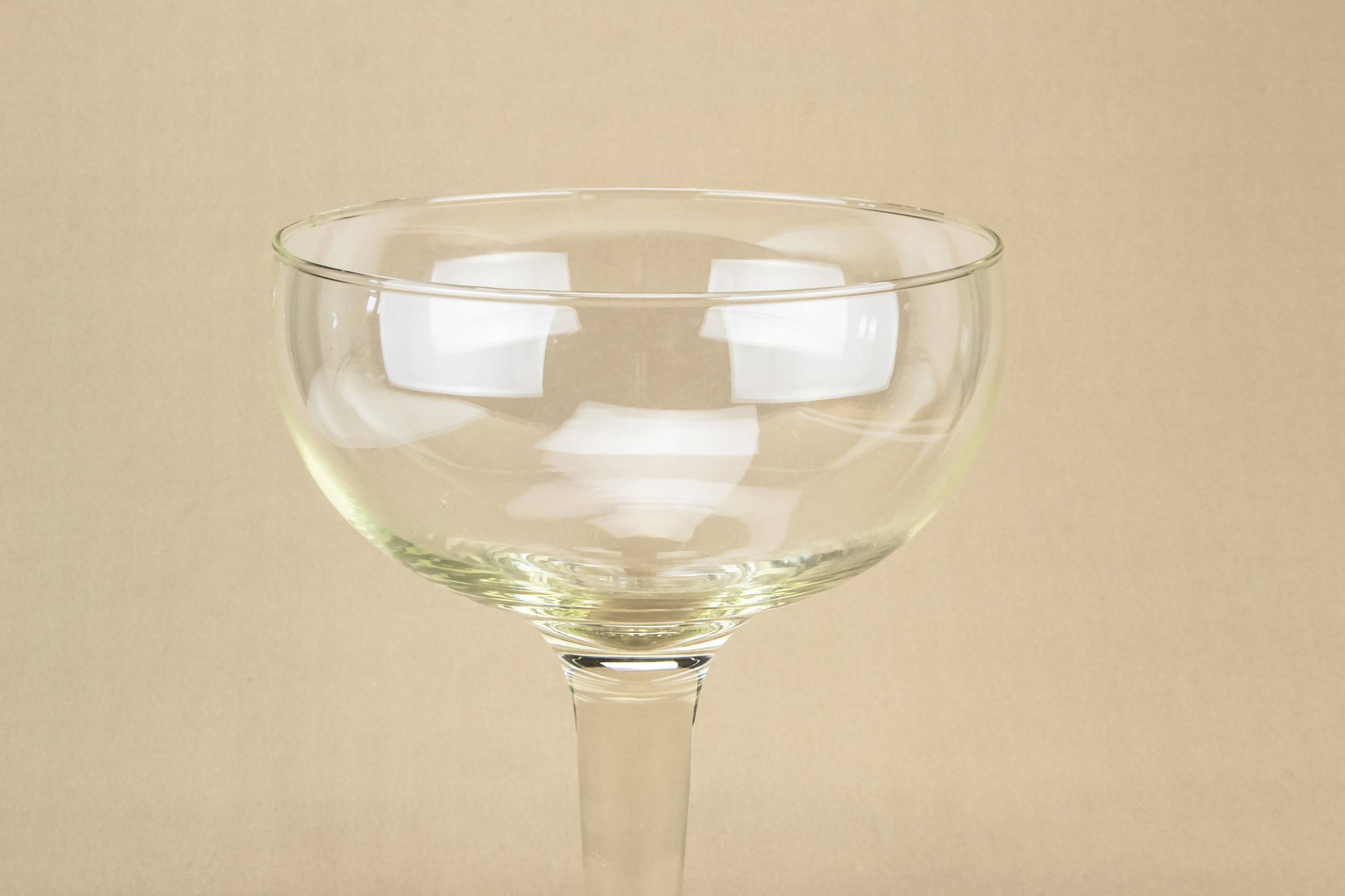 Retro Elegant Minimalist — Large decorative glass vase 1