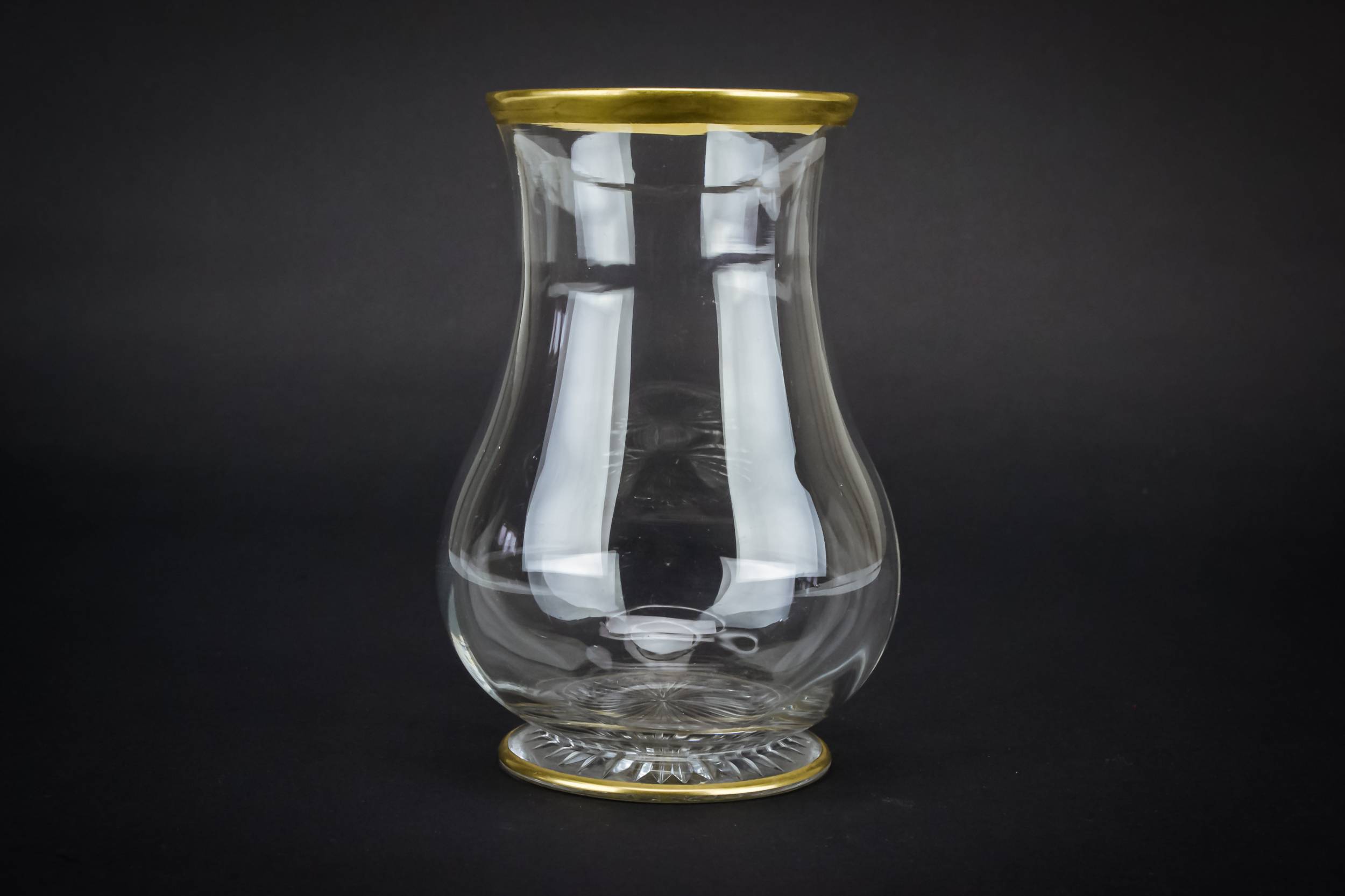 Edwardian Antique Minimalist — Small gilded glass vase