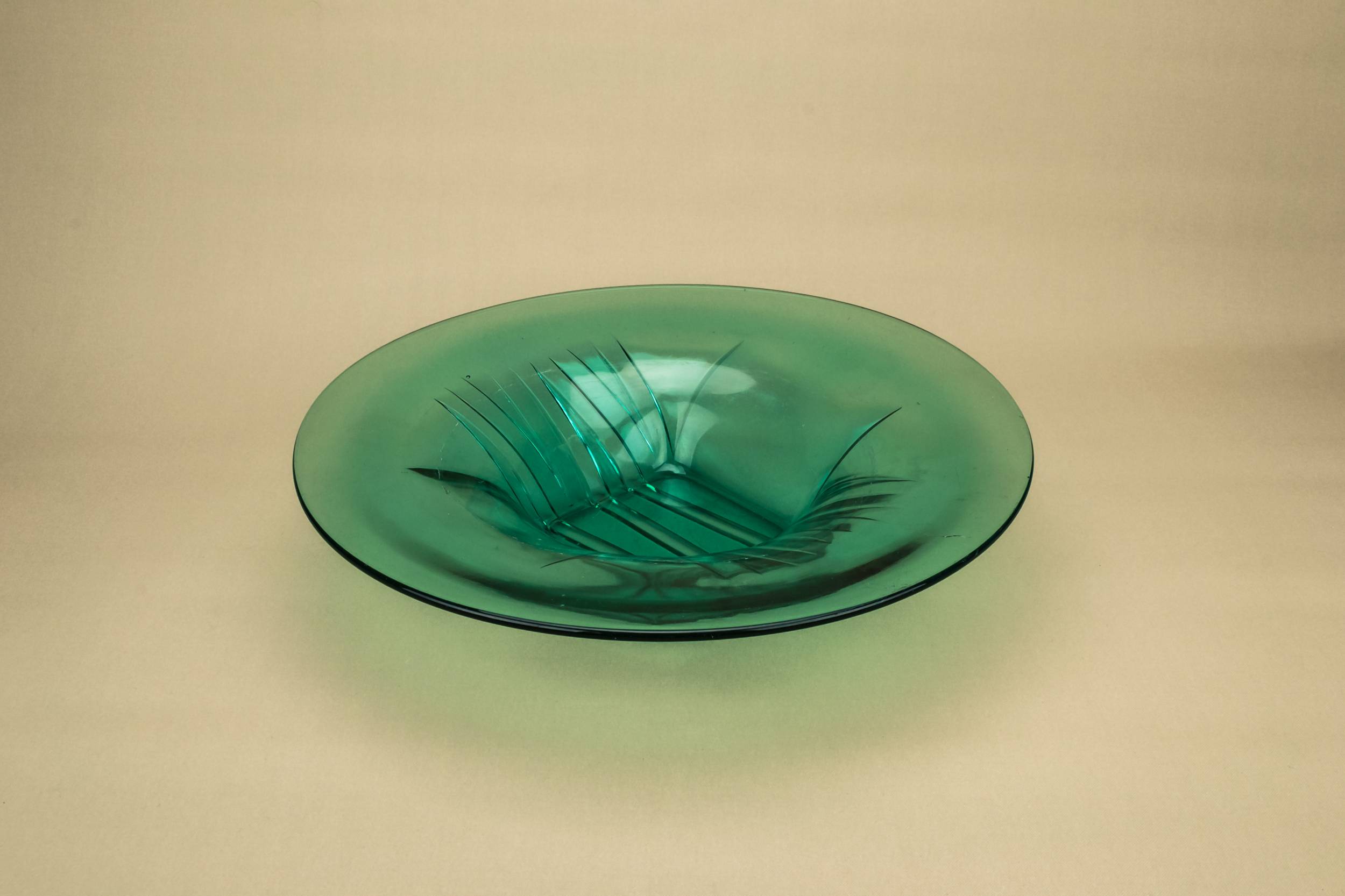 Modernist Stylish Stripes — Large green glass bowl