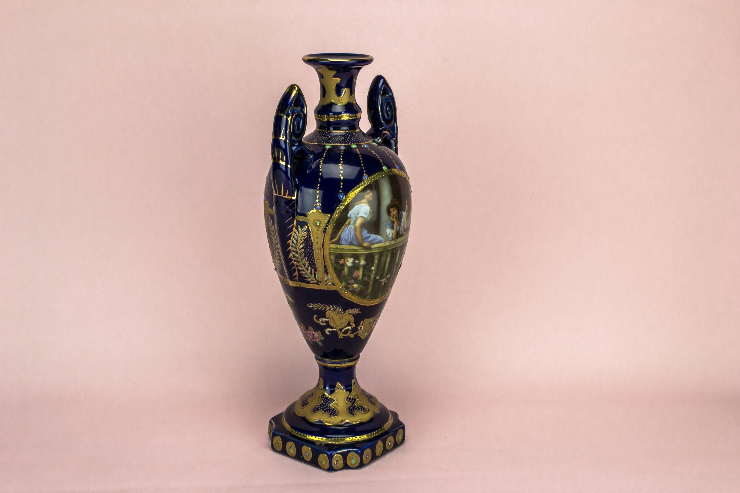 Neo-classical Porcelain Baluster — Flow blue flower vase 2
